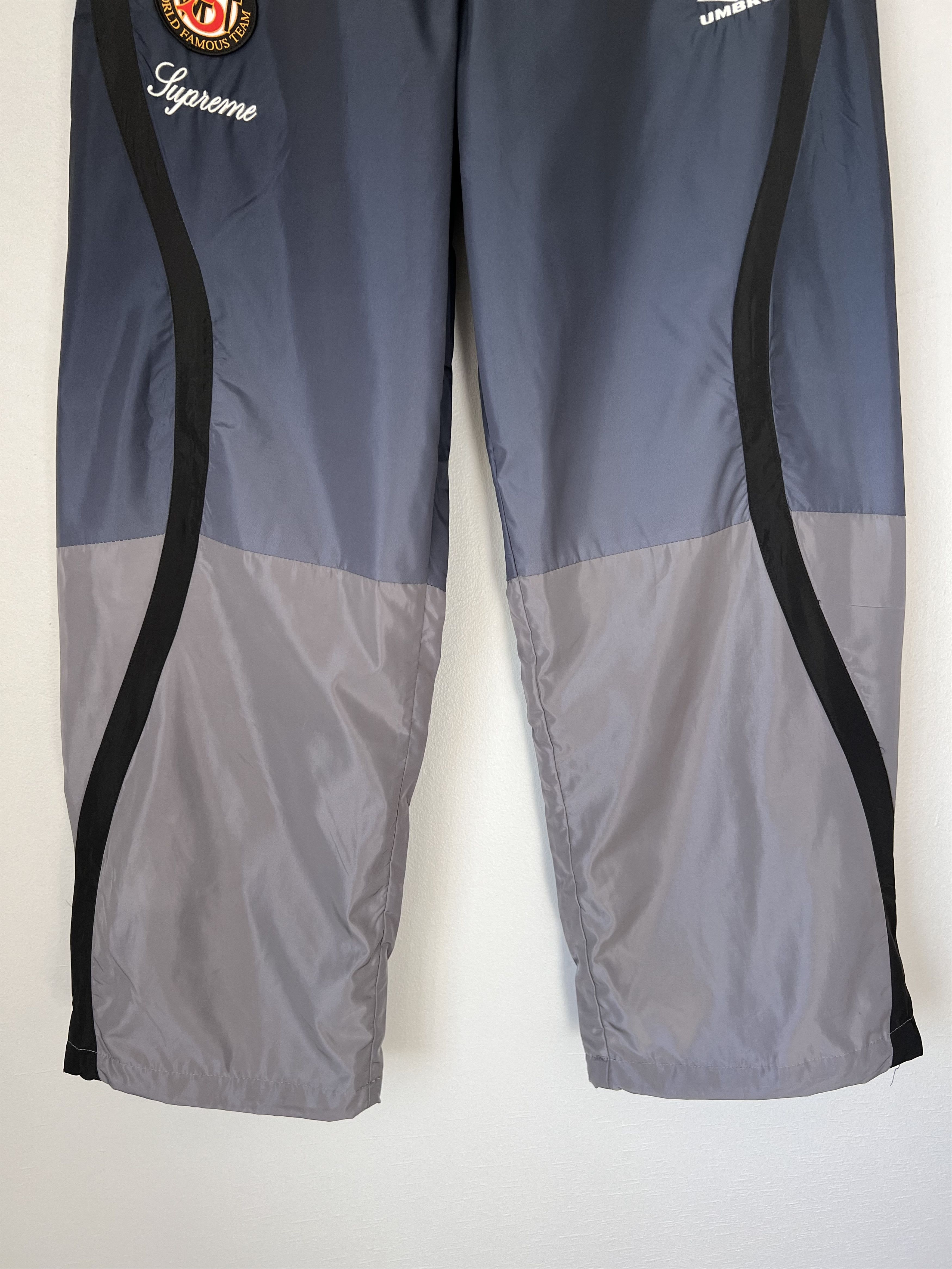 Supreme × Umbro Supreme Umbro Gradient Track Pants in Black Size US 34 / EU 50 - 3 Thumbnail