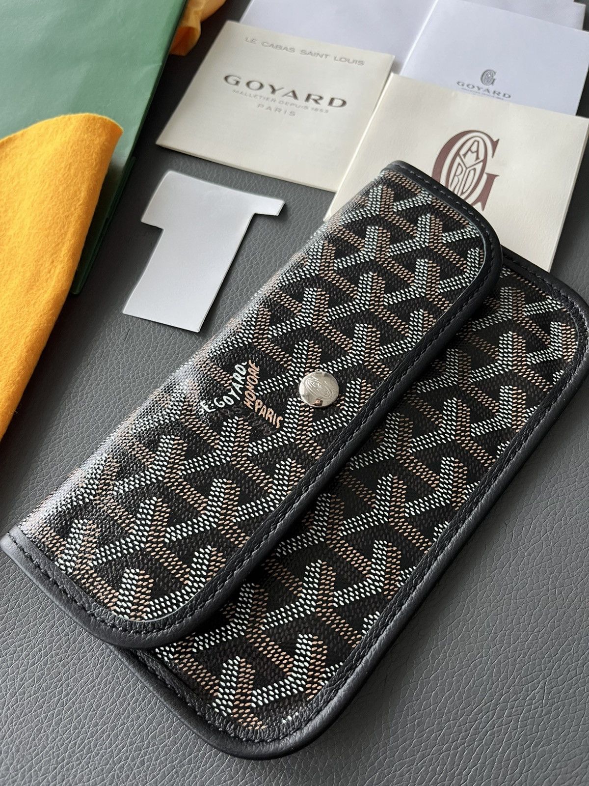Goyard Iconic Giftable Goyard Logo Pouch Wallet Black Brand New Size ONE SIZE - 12 Thumbnail