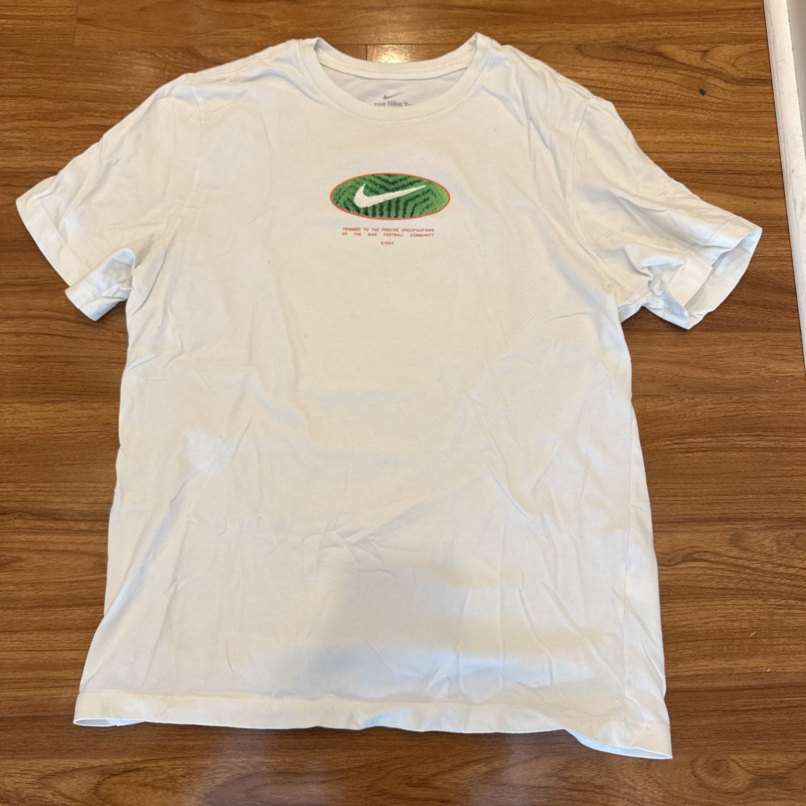 Nike Mens Nike Tee with Graphic Size Large Size US L / EU 52-54 / 3 - 1 Thumbnail