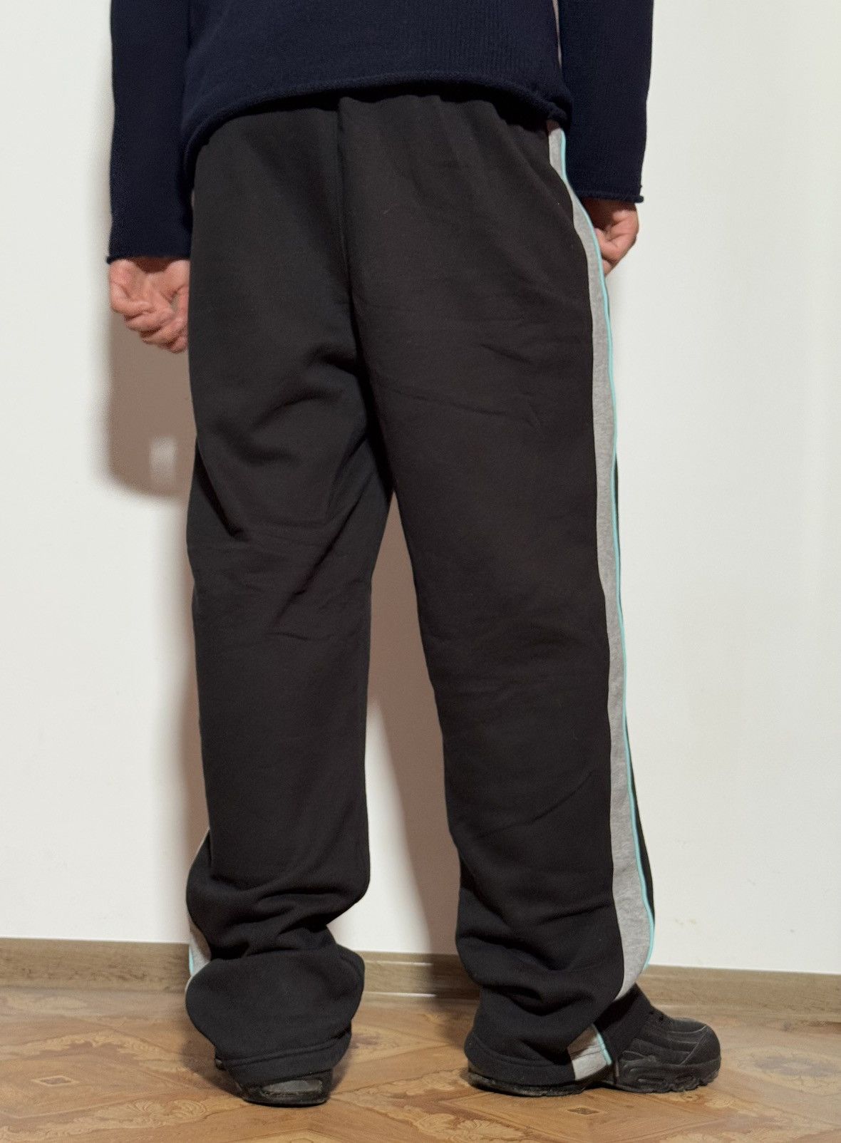 Nike Vintage Nike Marathon 07 Sweatpants Size US 32 / EU 48 - 3 Thumbnail