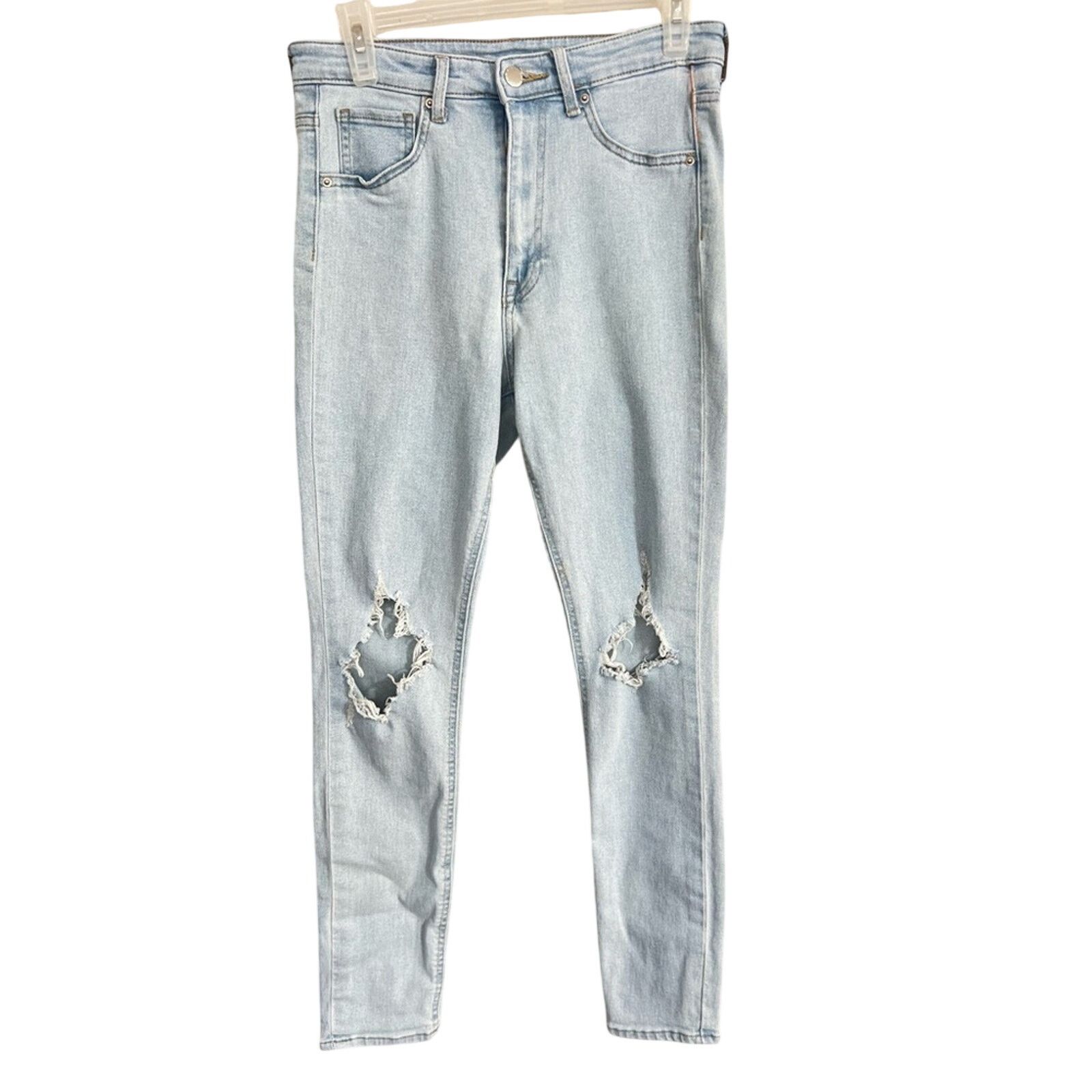 H&M H&M Ultra High Ankle Jeggings light wash distressed Size 8 Size 28" / US 6 / IT 42 - 1 Thumbnail