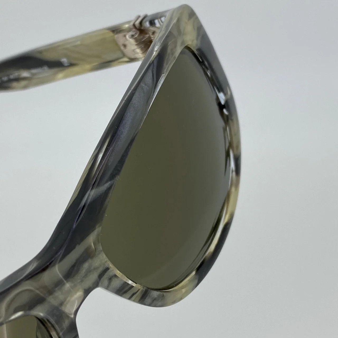 Ann Demeulemeester Ann Demeulemeester Sunglasses Cat Eye Tortoise and Brown Size ONE SIZE - 8 Thumbnail