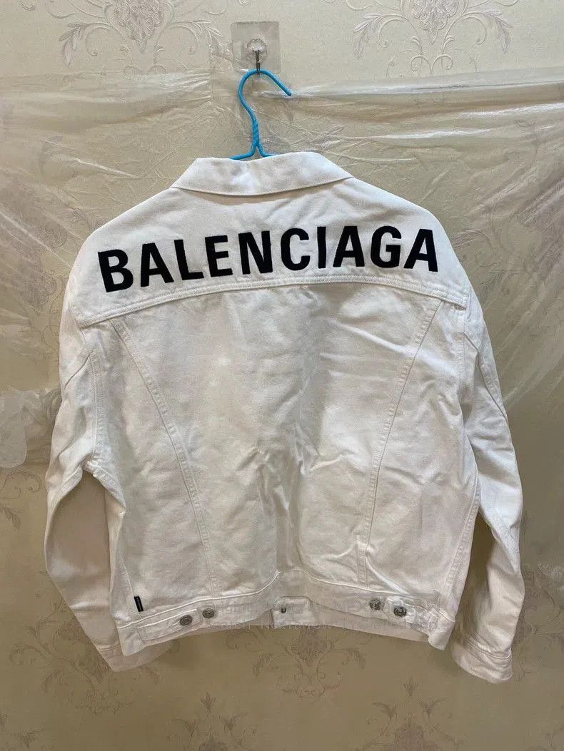 Balenciaga Balenciaga Logo Print Denim Jacket. Size US M / EU 48-50 / 2 - 2 Thumbnail