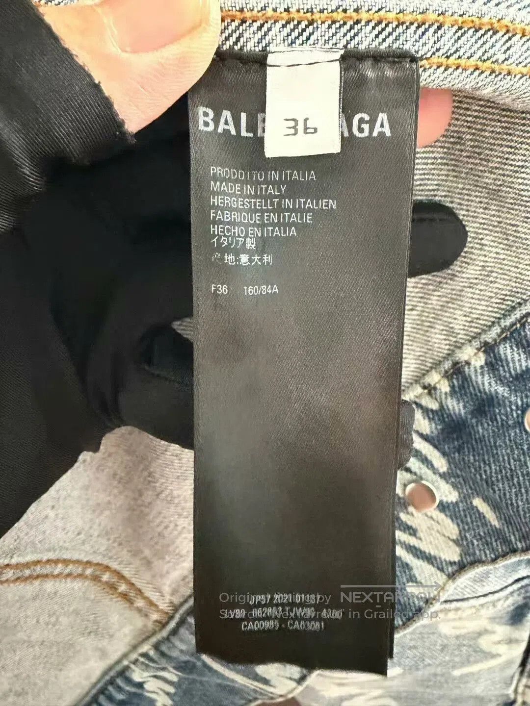 Balenciaga balenciaga logo printed denim jacket. Size S / US 4 / IT 40 - 5 Thumbnail