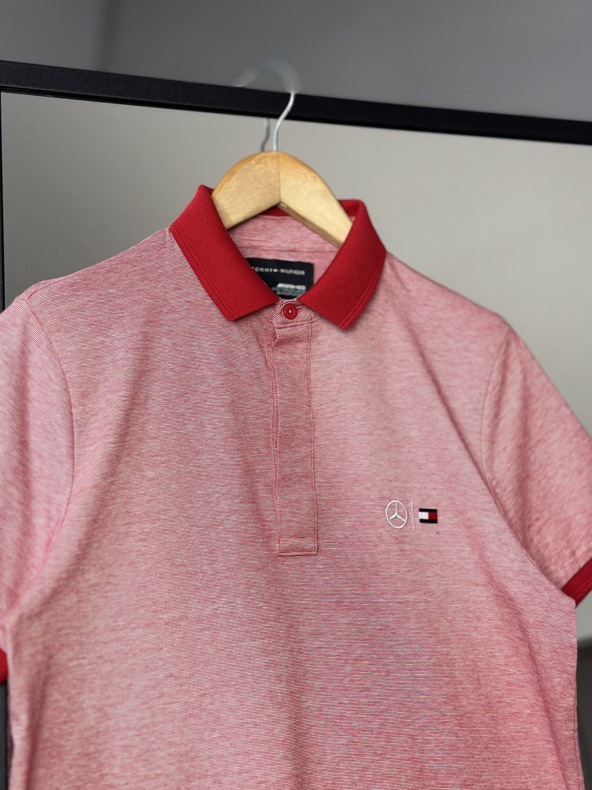 Tommy Hilfiger Tommy Hilfiger Mercedes Benz AMG Petronas F1 Shirt Red Size US S / EU 44-46 / 1 - 5 Thumbnail