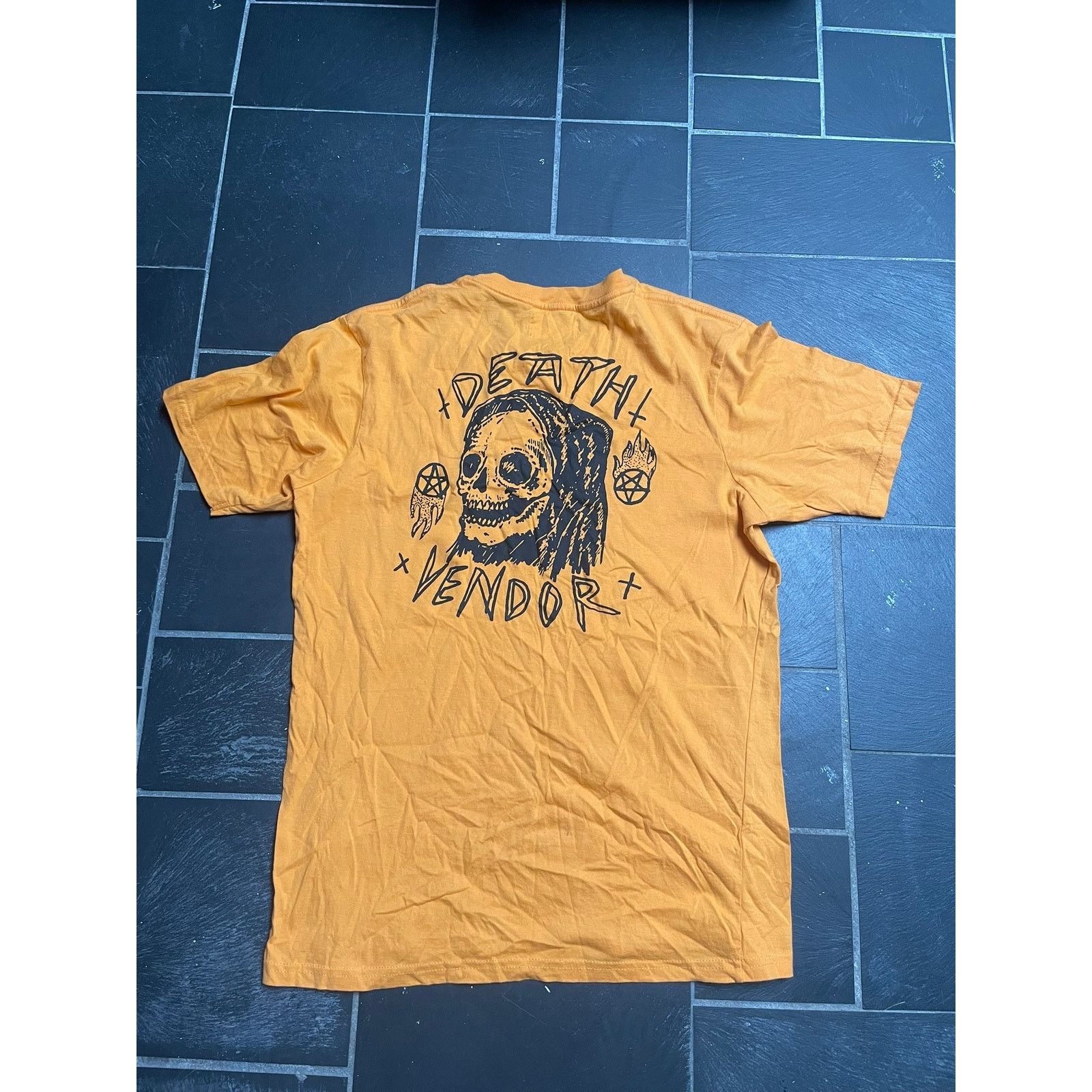 Other Death Vendor Orange Black Tshirt Size US M / EU 48-50 / 2 - 1 Thumbnail