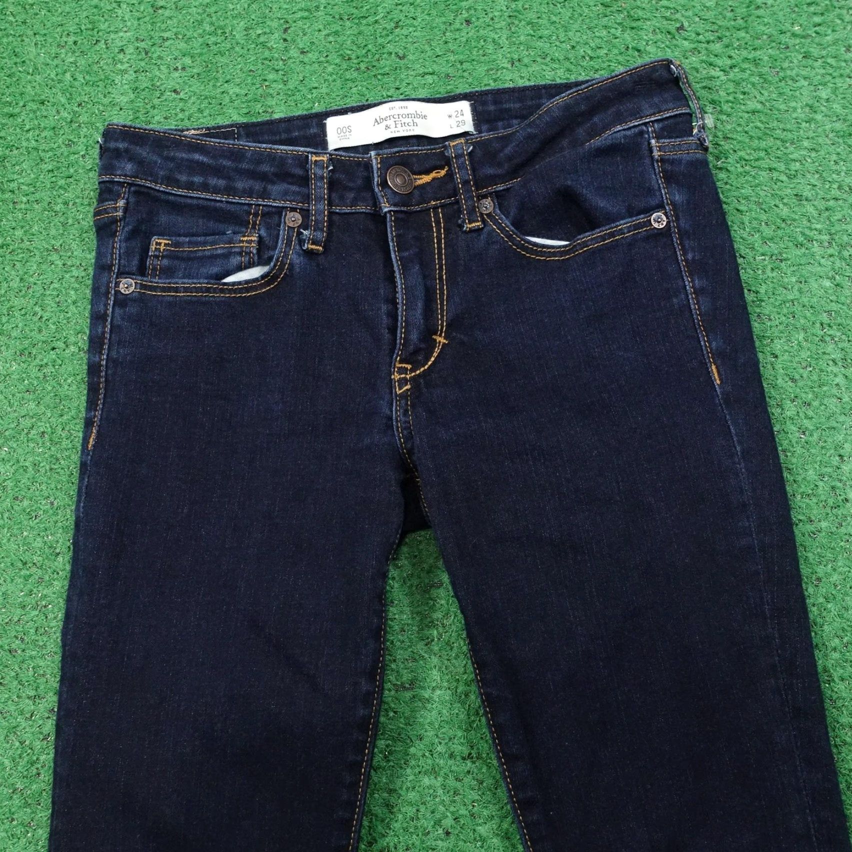 Abercrombie & Fitch Abercrombie & Fitch Jeans Womens 00S Dark Wash A&F Super Skinny Stretch Denim Zip Pocket Embroidered Logo Slim Size 24" / US 00 / IT 34 - 2 Thumbnail