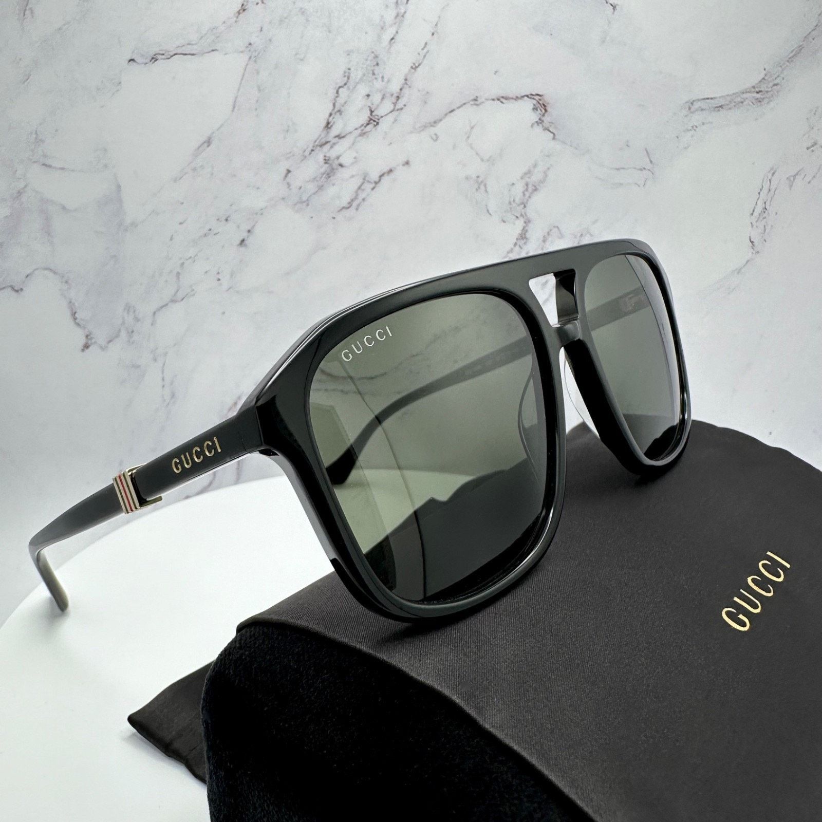 Gucci New GUCCI Sunglasses Black Aviator Pilot Gold Logo Metal Size ONE SIZE - 4 Thumbnail