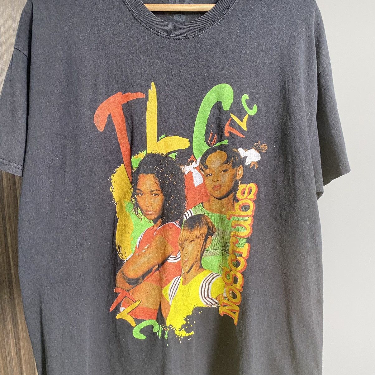 Rap Tees Faded TLC Noscrubs American Girl Group ERD GRUNGE TEE Size US XL / EU 56 / 4 - 2 Thumbnail