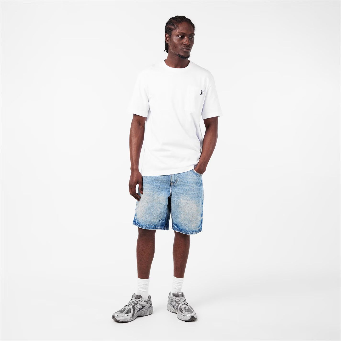 Dsquared2 o1g2r1mq0426 Soft Breathable T-Shirt in White Size US S / EU 44-46 / 1 - 5 Thumbnail