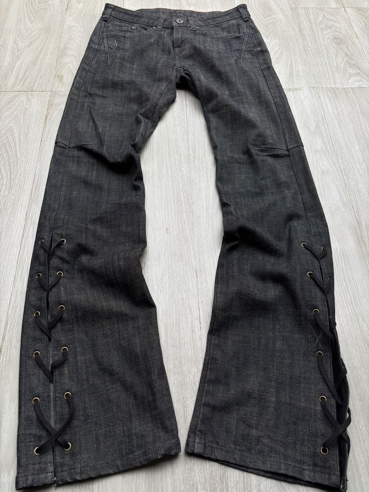 パキポディオイデス　larsson-gekkabijinn Lace Flare Jeans | Grailed