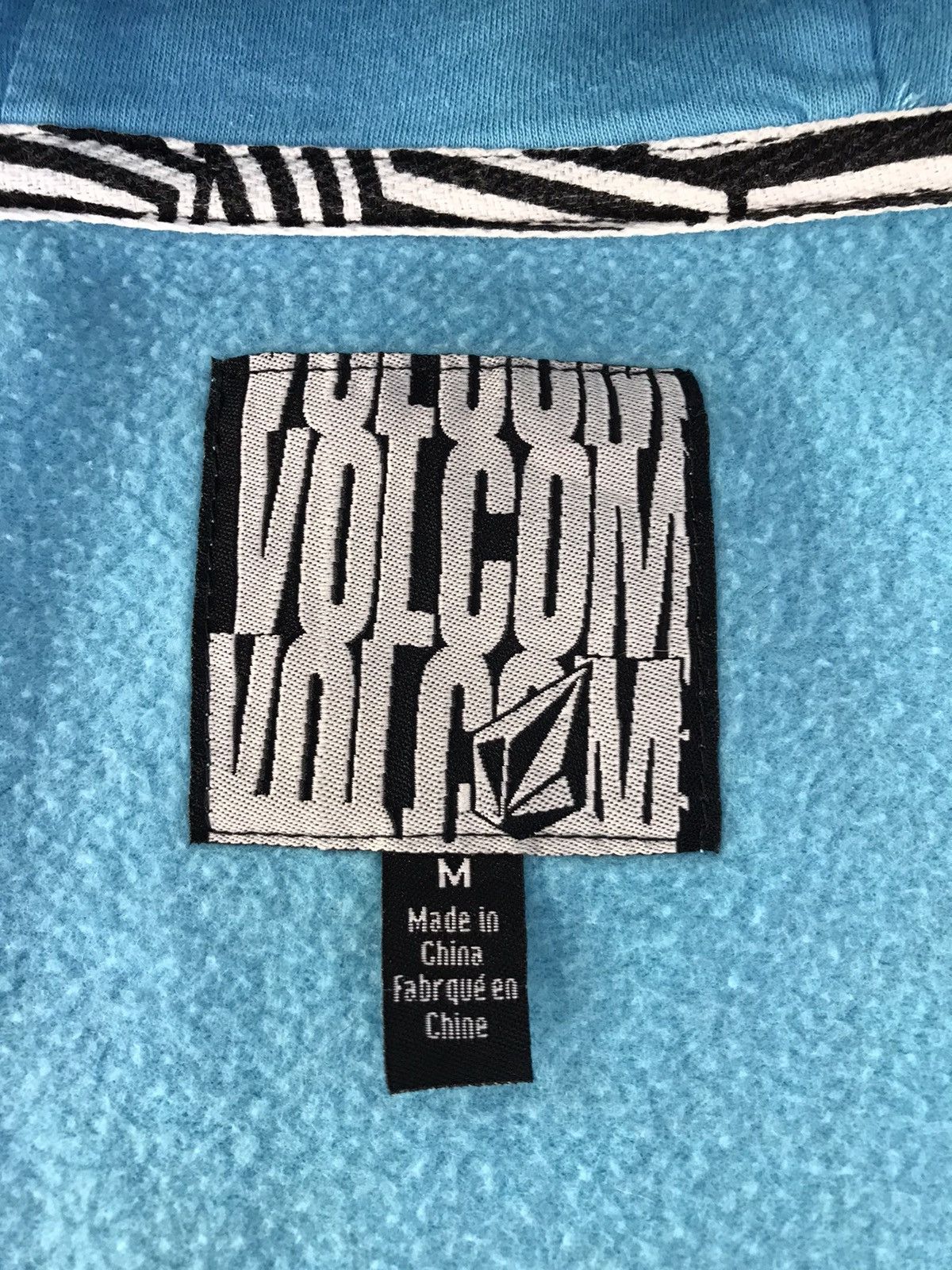 Vintage × Volcom Vintage Sweater Volcom Overprint Art Zipper Hoodie Style Size US M / EU 48-50 / 2 - 8 Thumbnail