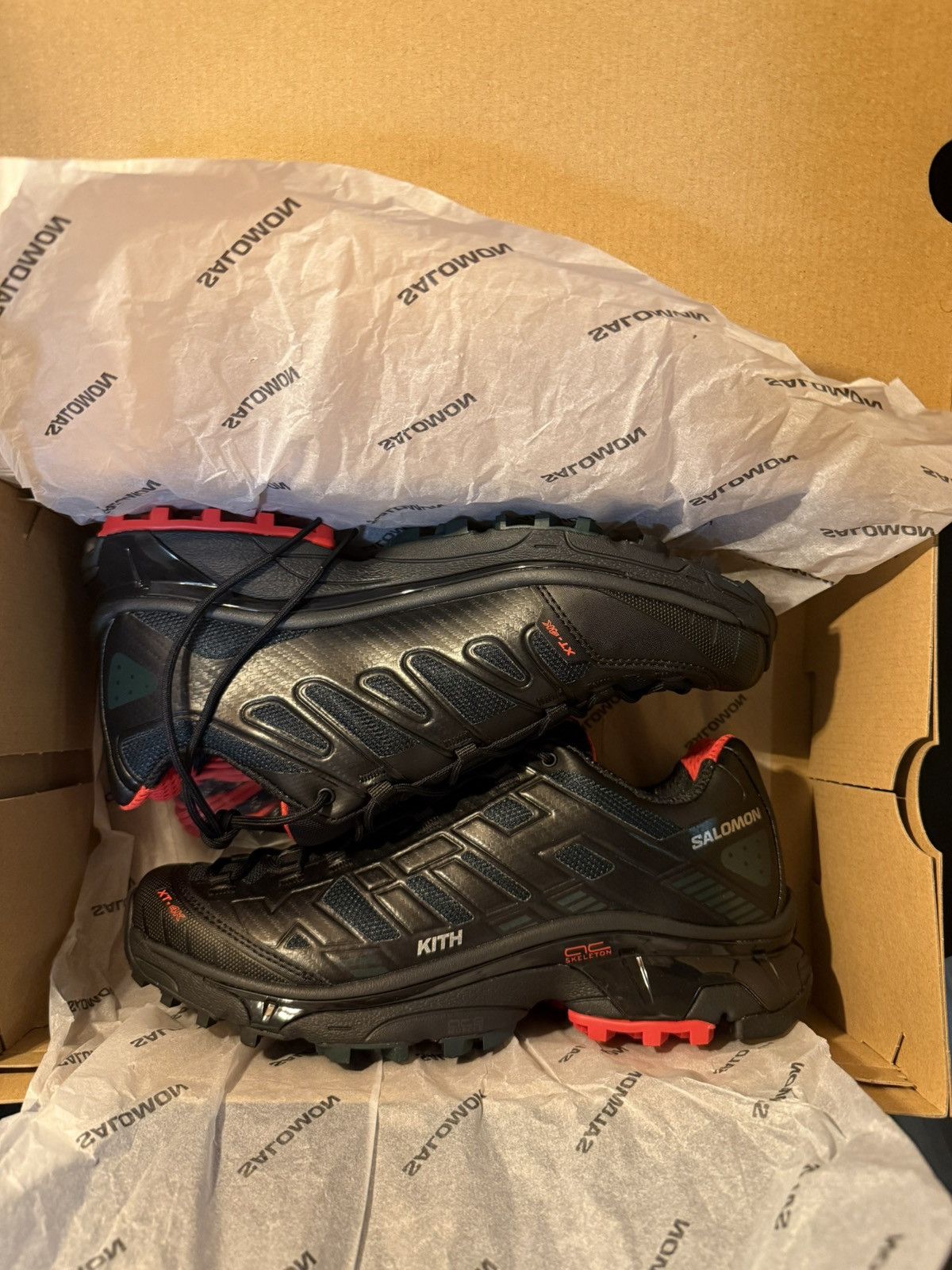 Kith × Salomon Salomon XT-4K Kith Kithmas Black Size US 9 / EU 42 - 4 Thumbnail