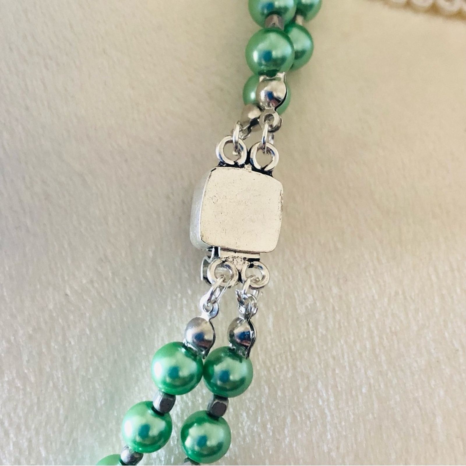Handmade Handcrafted green Czech Pearl forsterite peridot necklace Size ONE SIZE - 9 Thumbnail