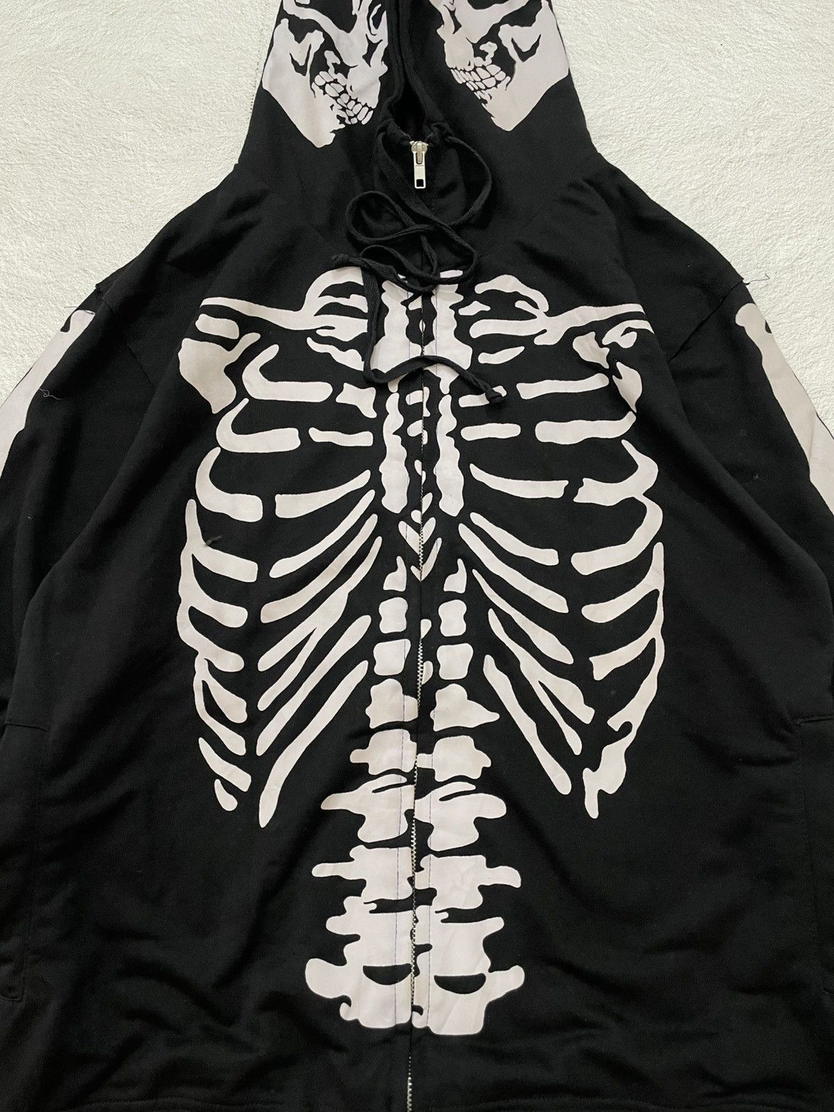 If Six Was Nine 2000s Punk Skull Bone Graphic Hoodie Gothic If6was9 LGB y2K Size US M / EU 48-50 / 2 - 2 Thumbnail