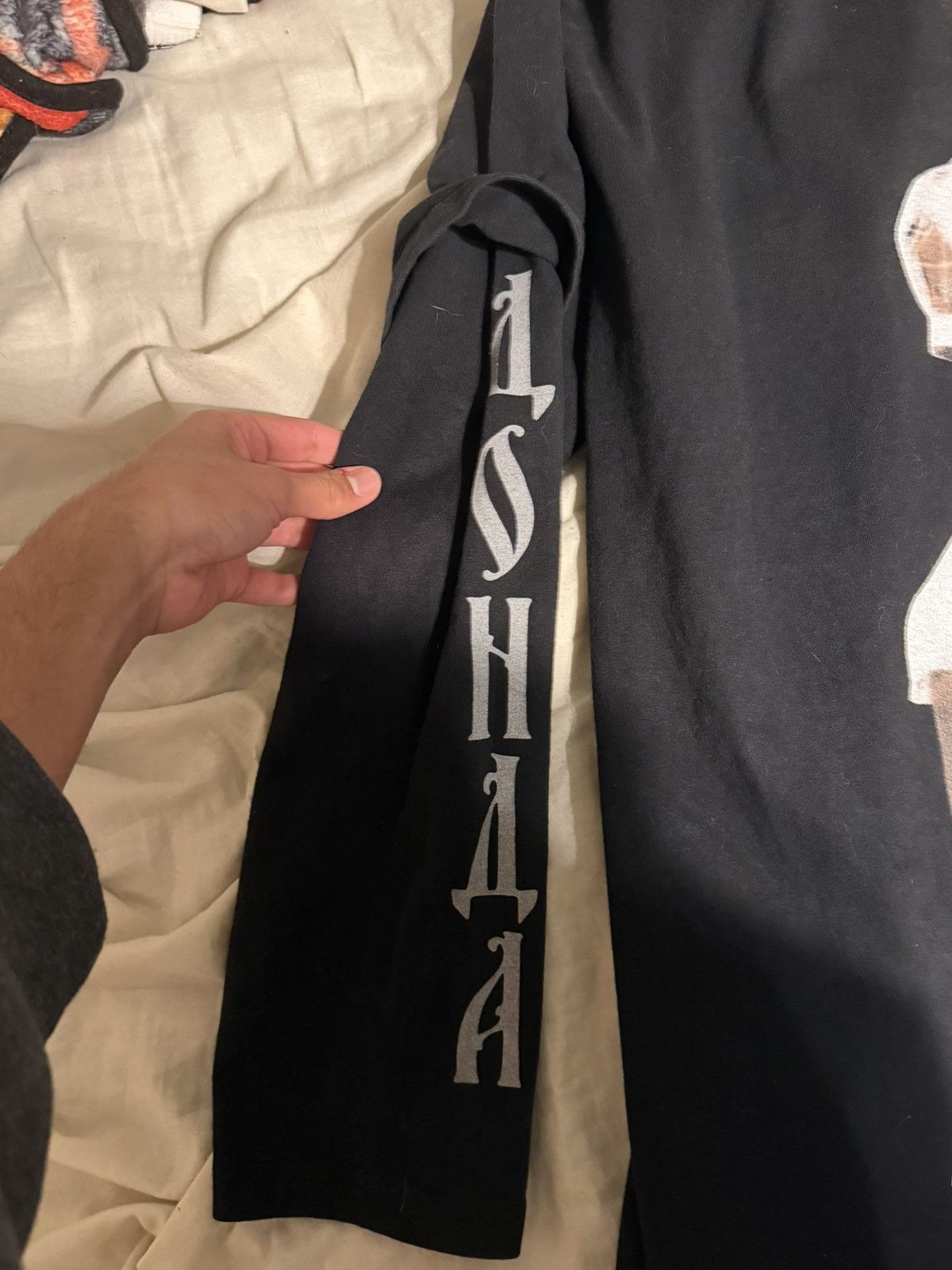 Yeezy Baby Donda T shirt Size US XL / EU 56 / 4 - 4 Thumbnail