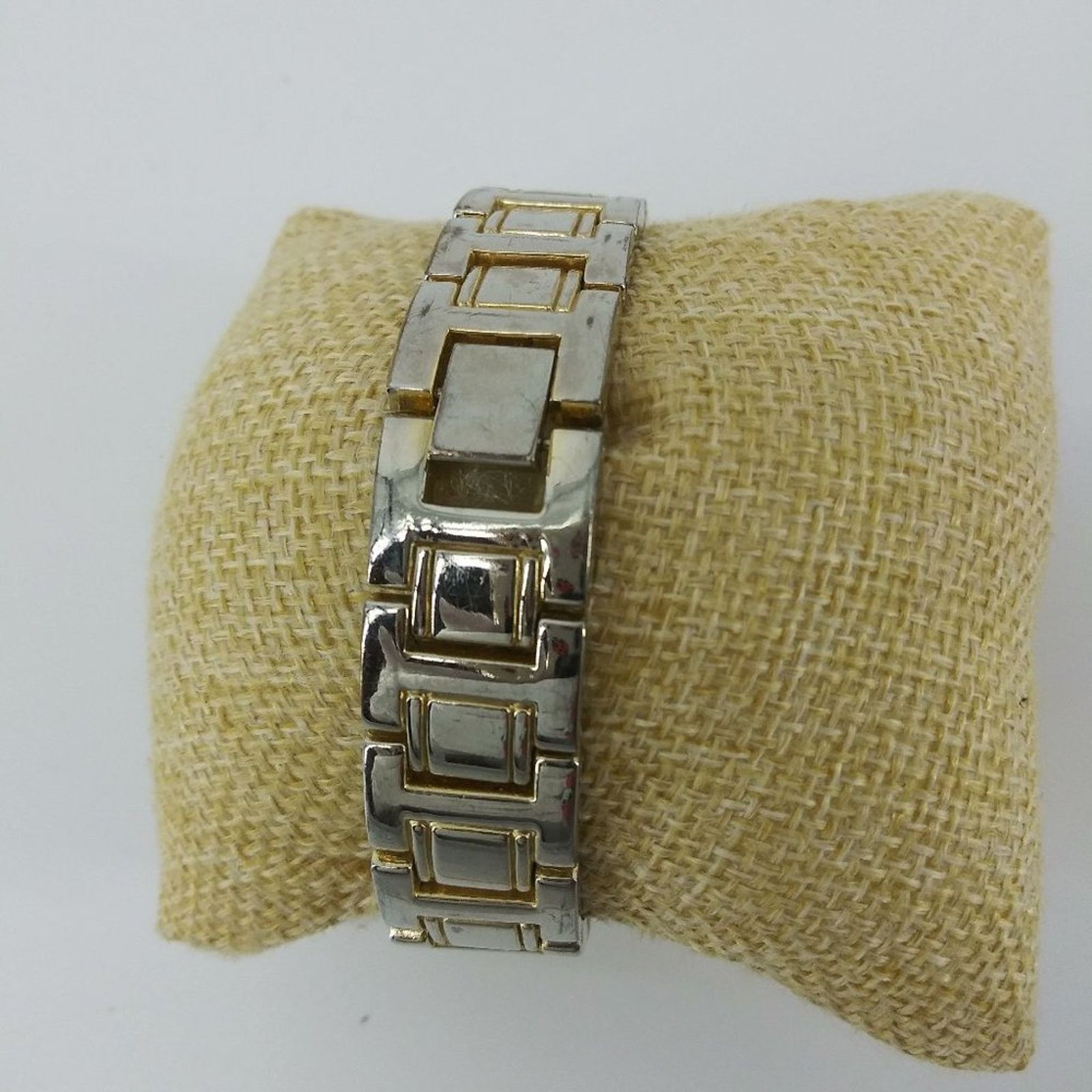 Vintage Kim Rogers Wristwatch WatchQuartz Japan Mov't Gold Tone Size ONE SIZE - 6 Thumbnail