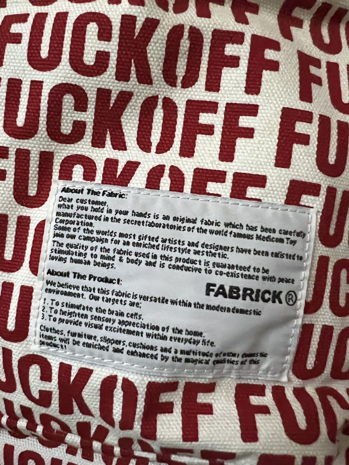 Medicom Toy SS14 Fabrick x Medicom Toy ‘Fuck Off” Backpack Size ONE SIZE - 14 Thumbnail