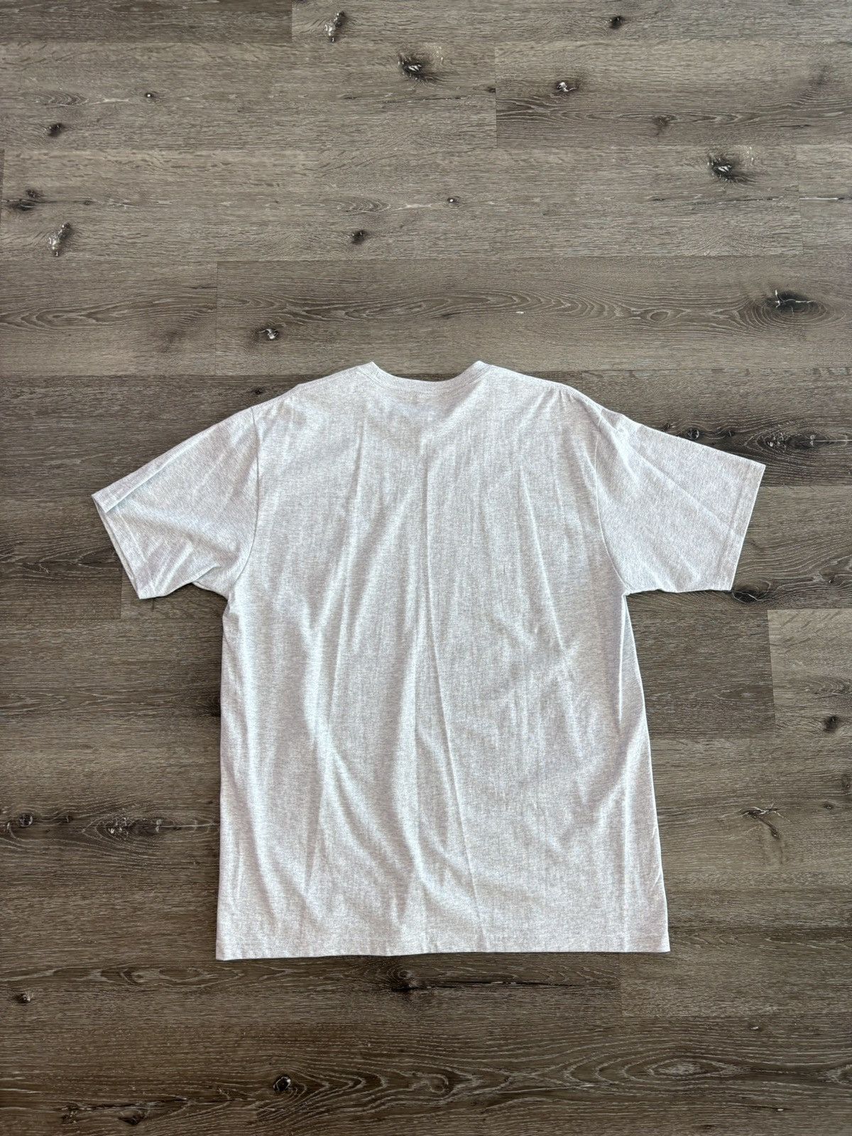 Supreme Supreme “Tera Patrick Tee (ASH GREY) Size US XL / EU 56 / 4 - 2 Thumbnail