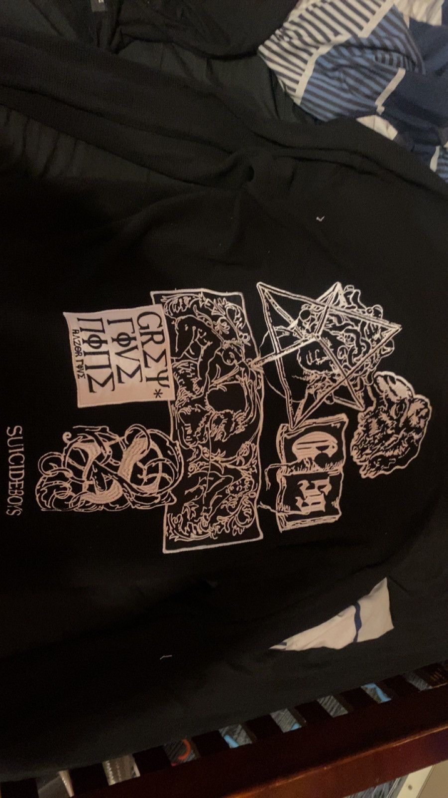 G59 Records $uicideboys long sleeve merch patched henley Size US M / EU 48-50 / 2 - 2 Thumbnail