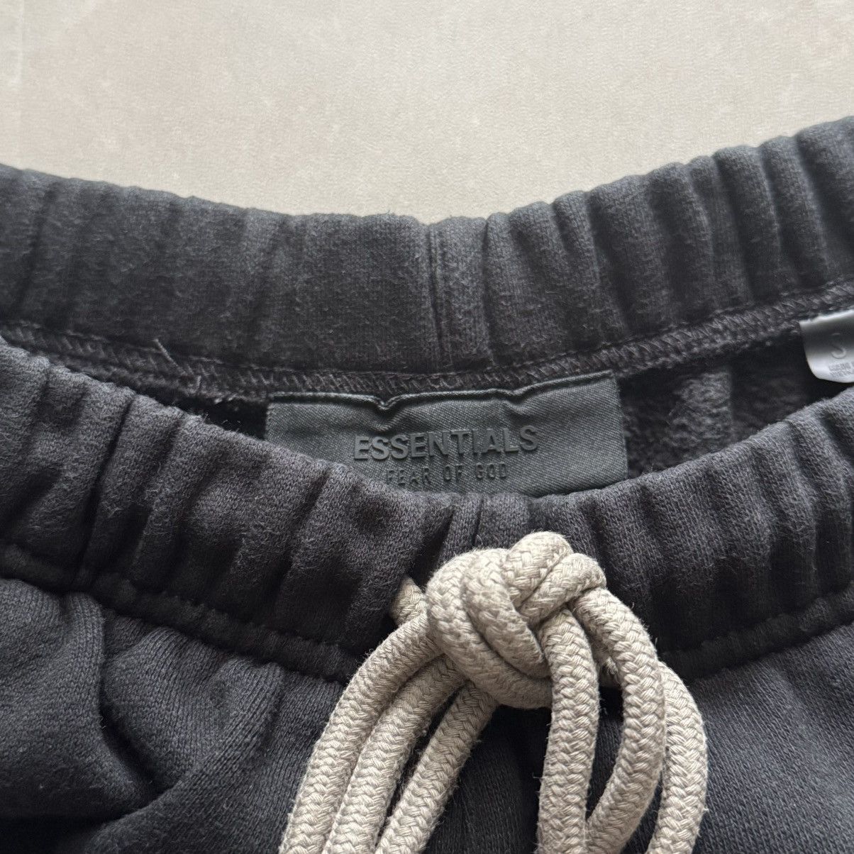 Essentials Fear Of God Essentials Wide Leg Cotton Jersey Shorts Black S Size US 30 / EU 46 - 4 Thumbnail