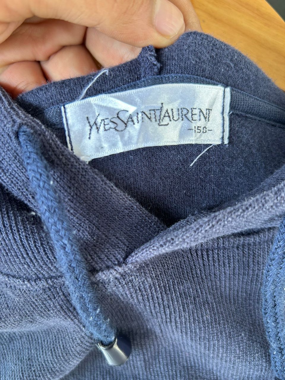 Yves Saint Laurent HOODIE CROPTOP YSL SPELLOUT Size L / US 10 / IT 46 - 3 Thumbnail