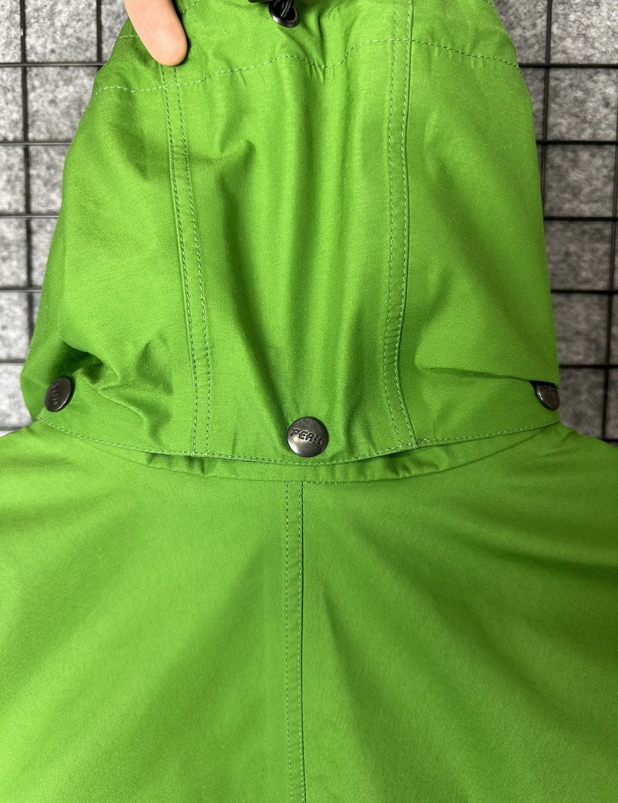 Peak Performance Peak Performance Outdoor Gore Tex Light Jacket Size S Size US S / EU 44-46 / 1 - 17 Thumbnail