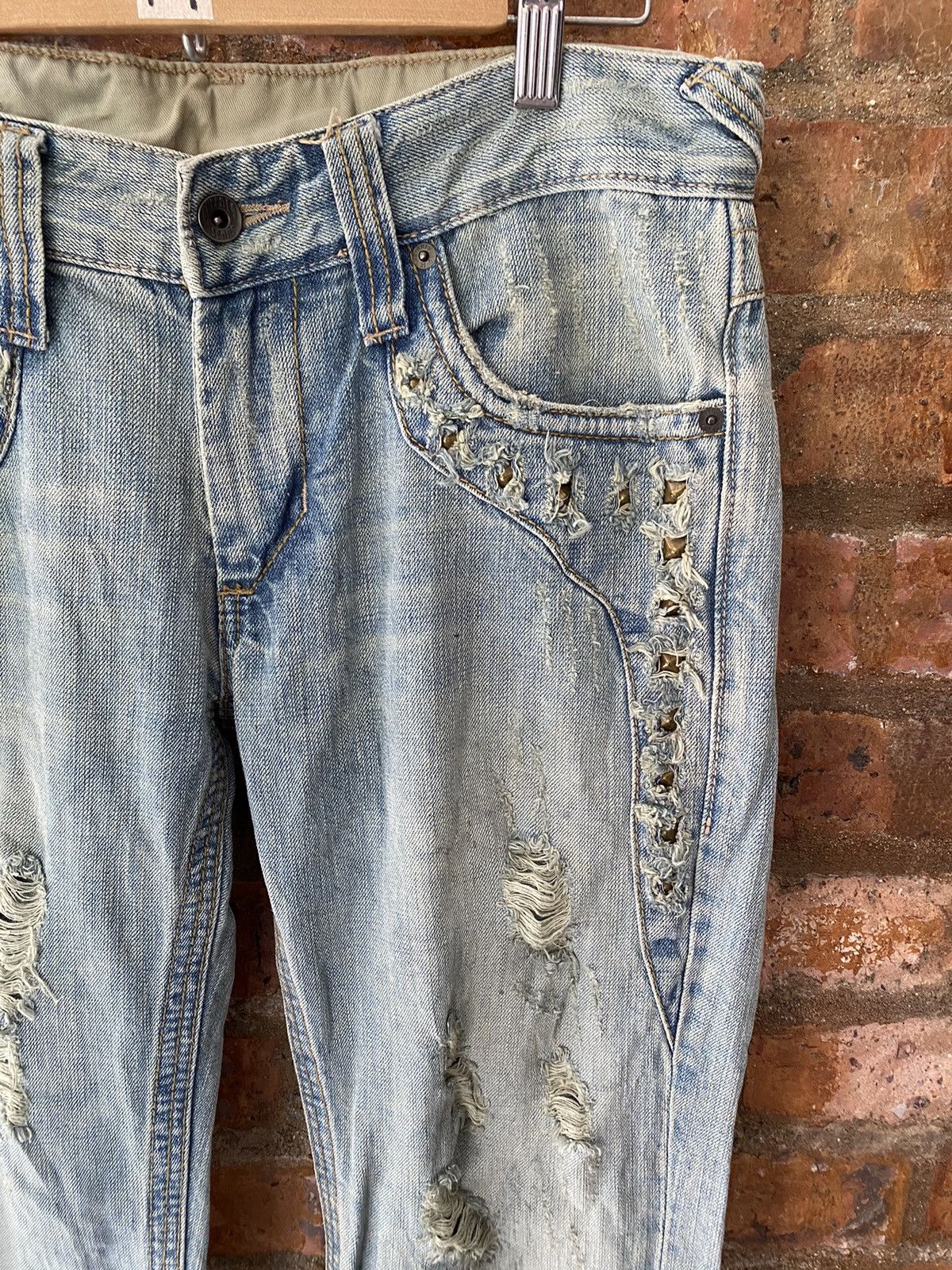 BUFFALO BOBS 2000s Stud holster distressed pants Size US 33 - 5 Thumbnail