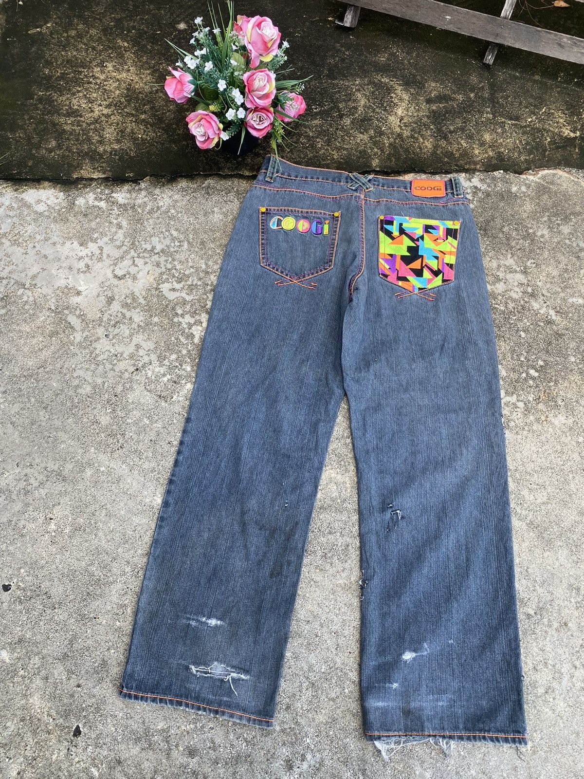Coogi Vintage Y2K Coogi Colourful Embroidery Black Jeans Size US 37 - 5 Thumbnail