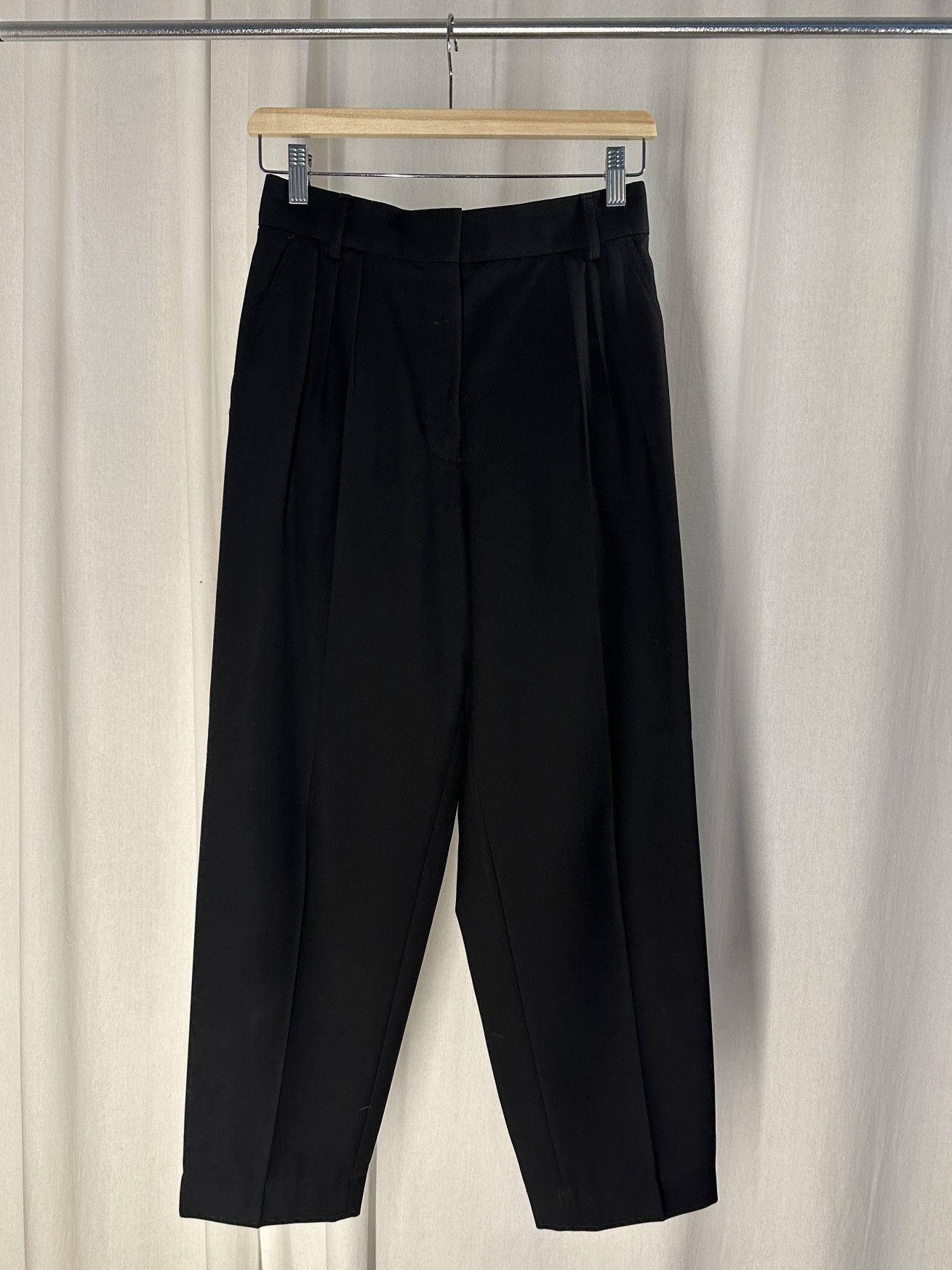 Acne Studios Acne Studios Pleated Trouser Size 27" / US 4 / IT 40 - 2 Thumbnail
