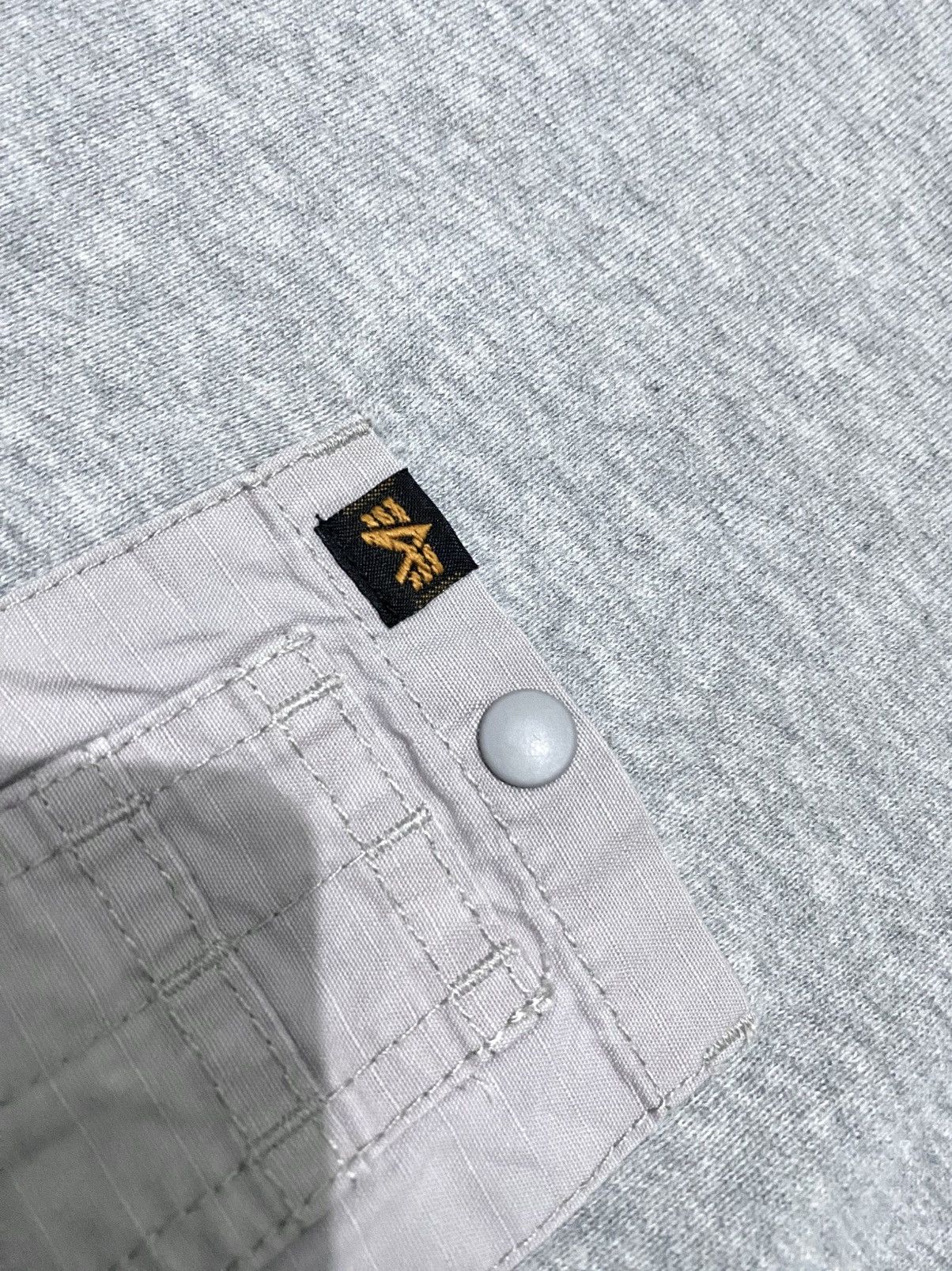 Alpha Industries Alpha Industries US Military Pocket Sweatshirt Size US L / EU 52-54 / 3 - 4 Thumbnail