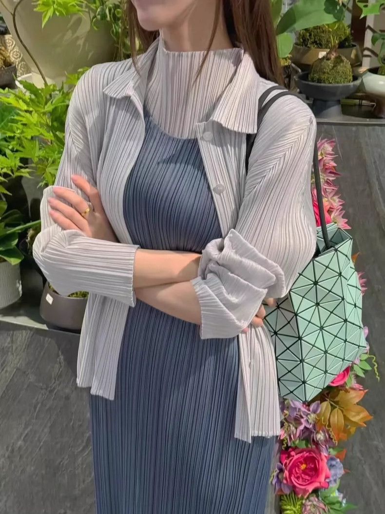 Issey Miyake Issey Miyake size:3 A grey high-neck long-sleeved top Size M / US 6-8 / IT 42-44 - 4 Thumbnail