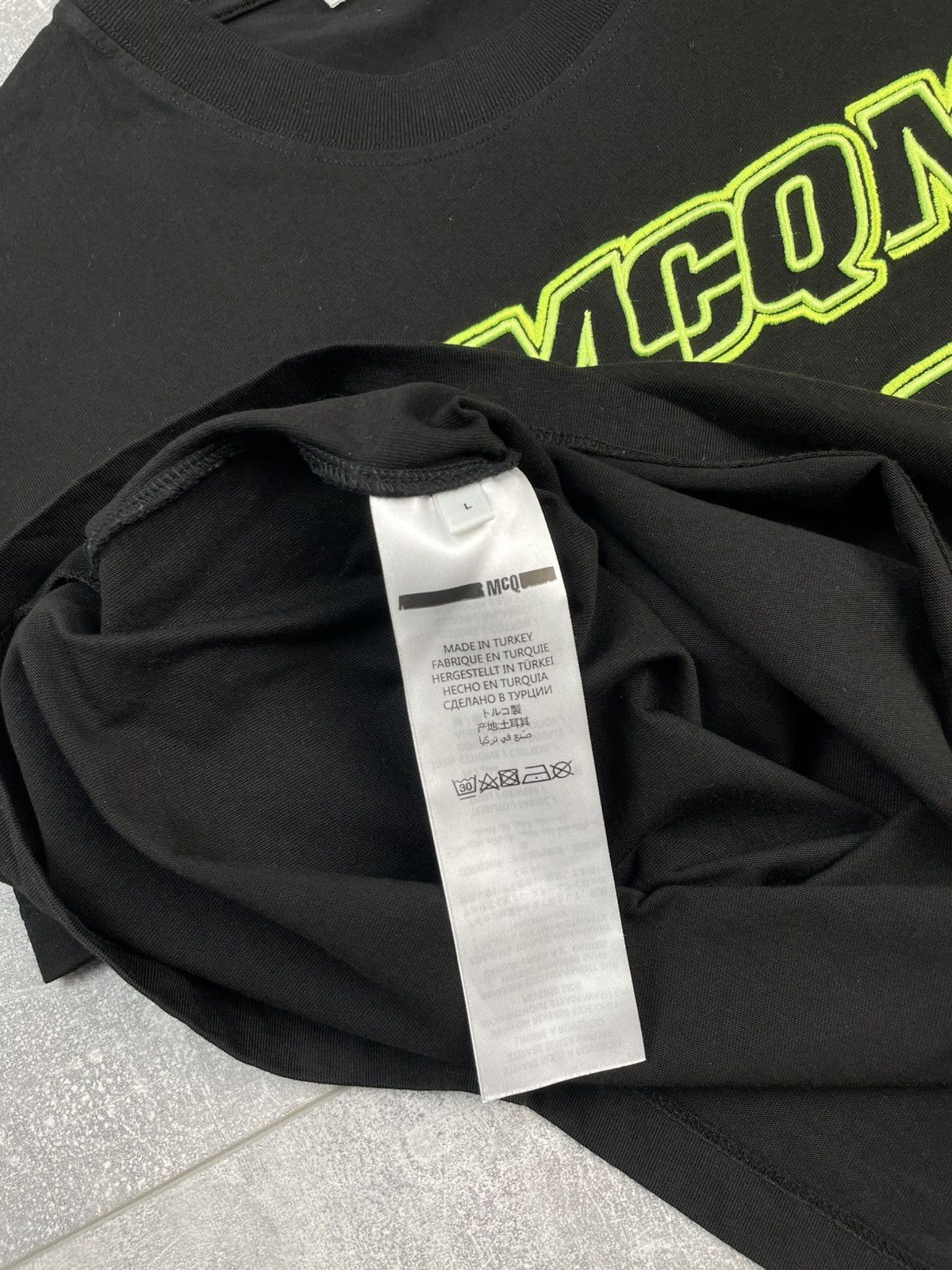 Alexander McQueen × McQ Alexander McQueen Alexander McQueen McQ T-shirt Size US L / EU 52-54 / 3 - 5 Thumbnail