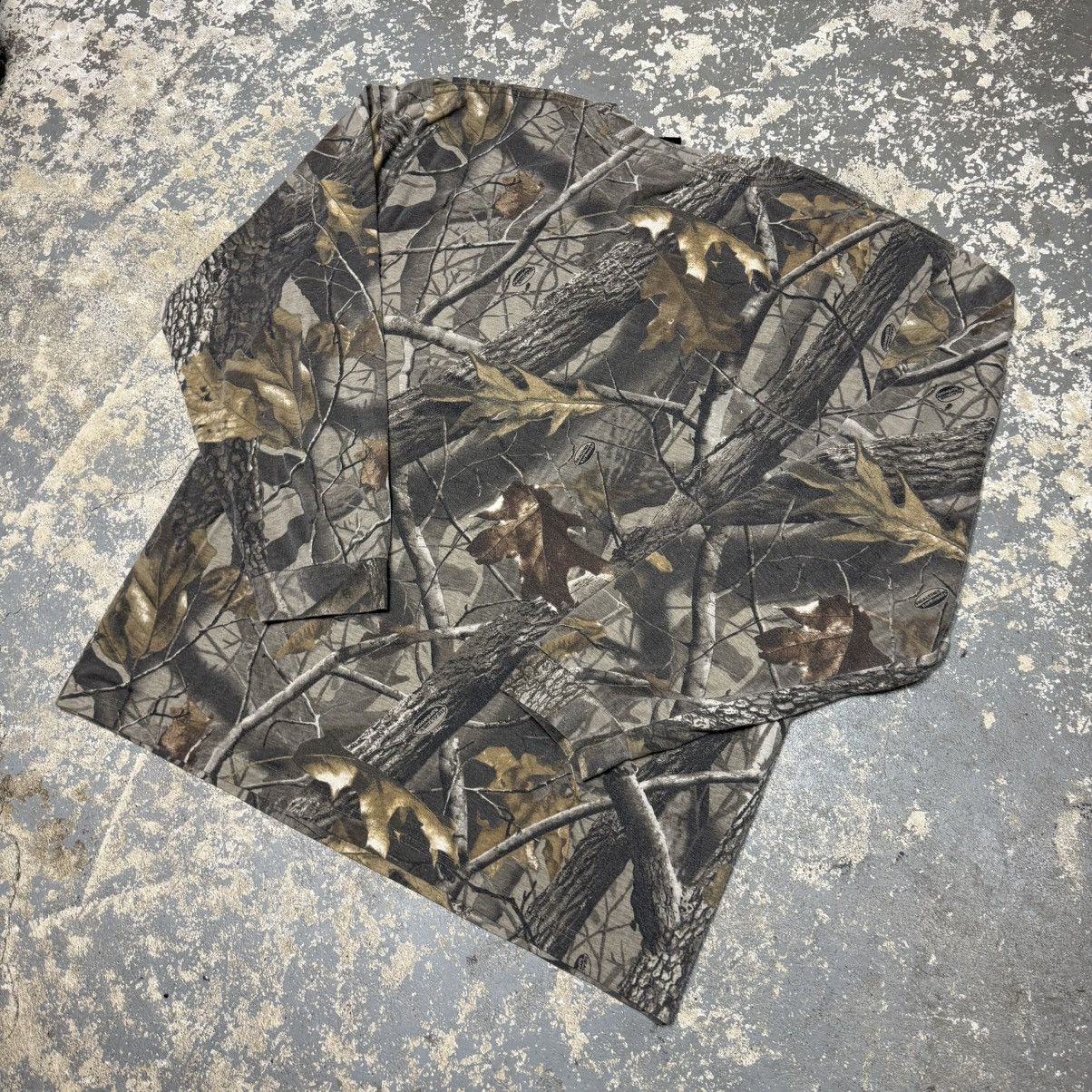 Vintage Vintage Winchester RealTree Camo Essential Pocket Long Slee Size US XL / EU 56 / 4 - 7 Thumbnail