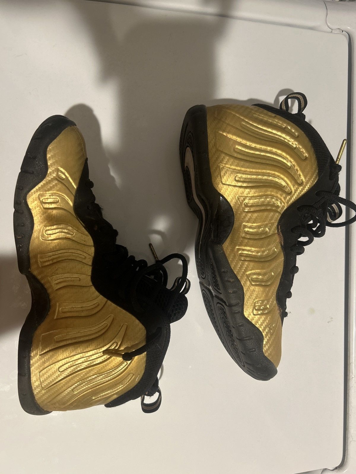 Nike Nike foamposites Size US 7 / EU 40 - 3 Thumbnail
