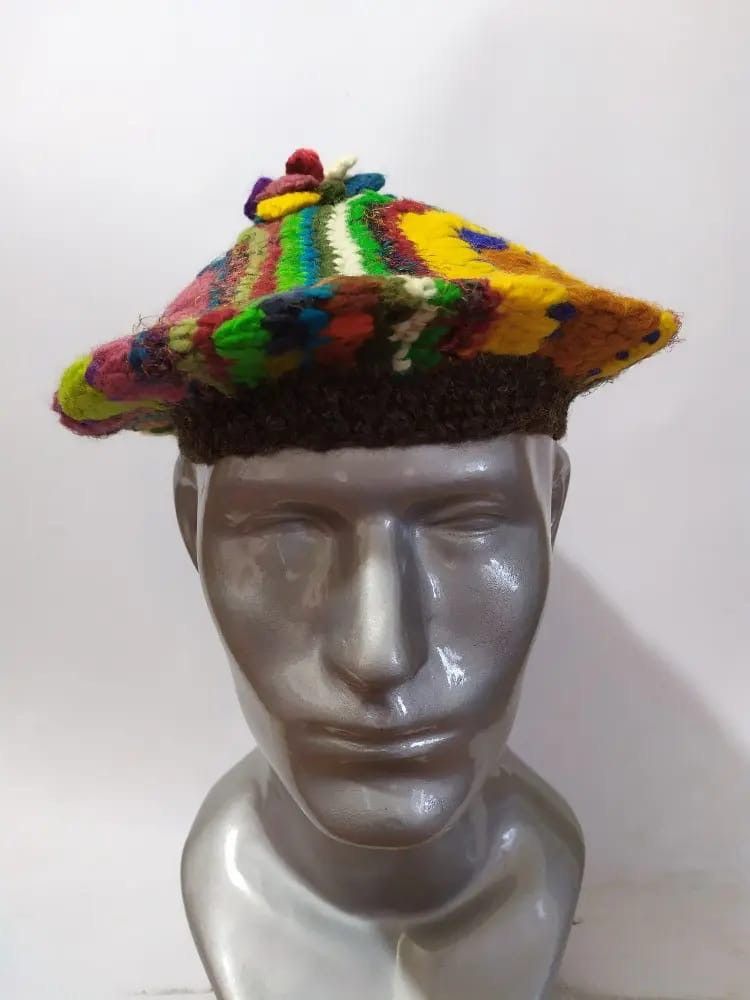 Other Unknown Multicolour Classic Beret Hats Nice design Size ONE SIZE - 2 Thumbnail