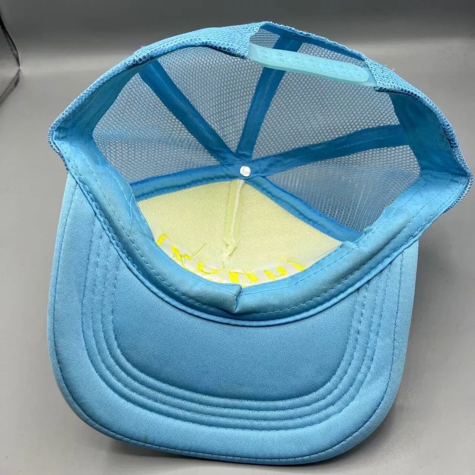 Other Un Ordinary Un'dy Trucker Hat Men Blue White Snap Back Cap Size ONE SIZE - 5 Thumbnail
