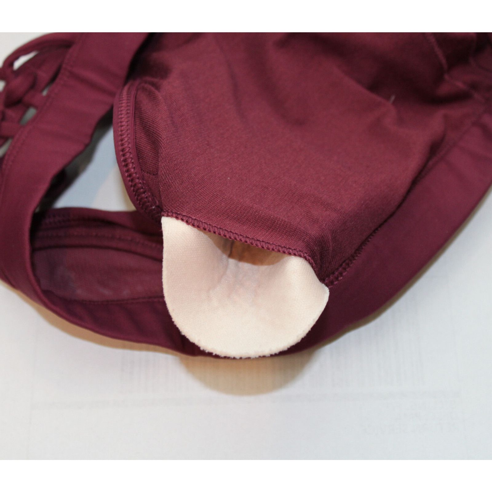 Lululemon Lululemon Make A Move Breathable Bra Red Grape Run Sz 4 $54 Size S / US 4 / IT 40 - 7 Thumbnail