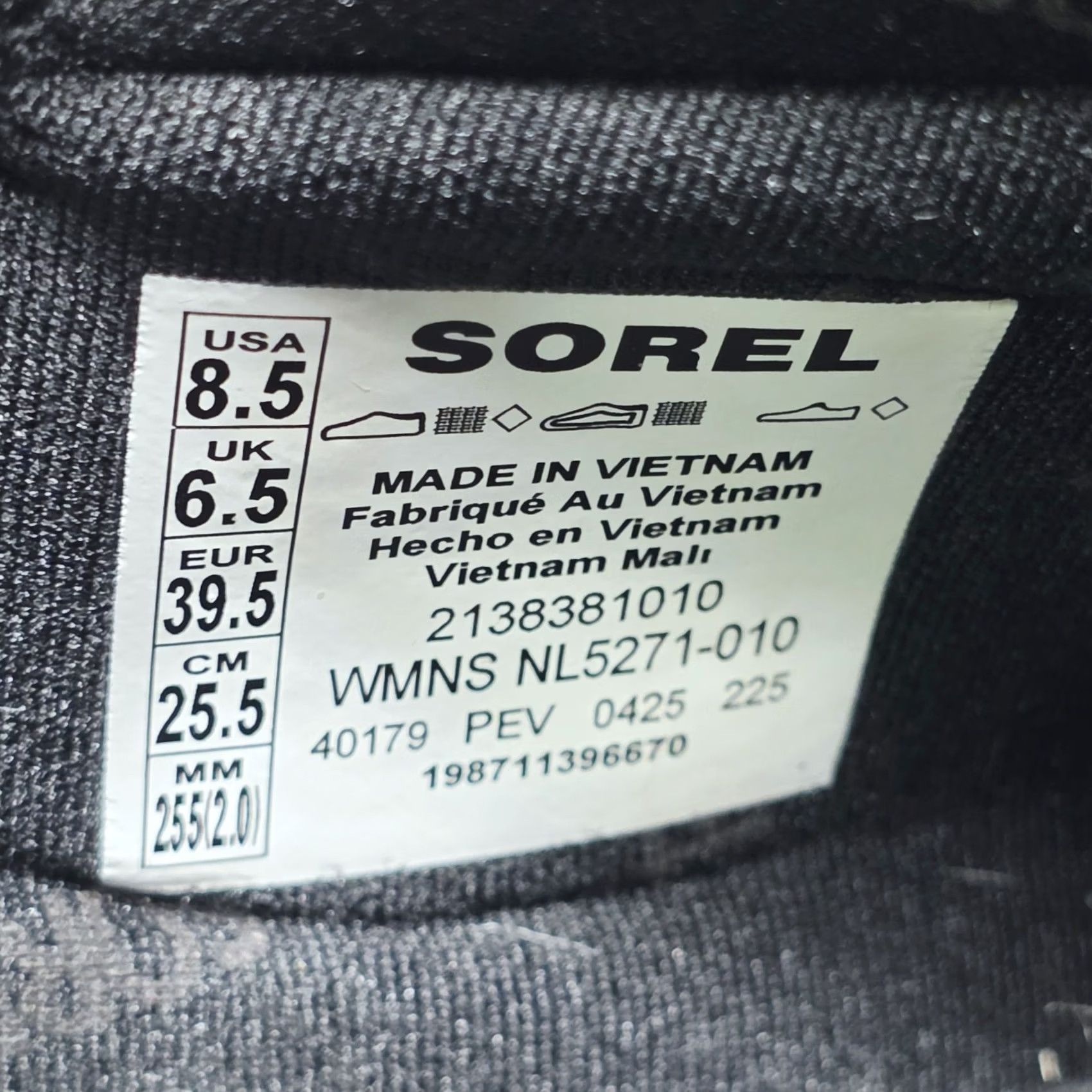 SOREL SOREL OUT N ABOUT IV MINI PUFFY Women's Boot Black Sea Salt Size 8.5 Bootie, Women, Black Sea Salt, US 8.5 Size US 7 / IT 37 - 7 Thumbnail