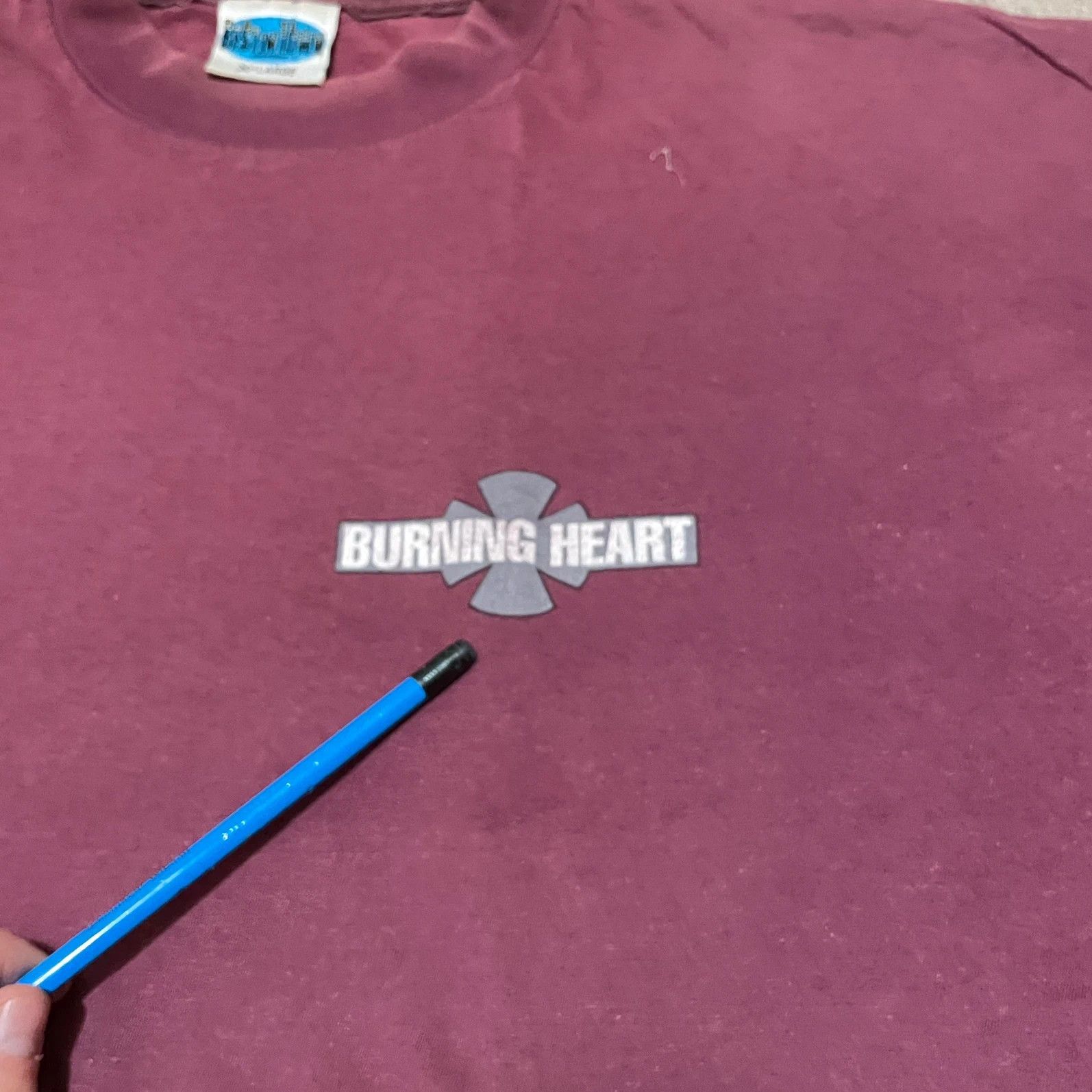 Band Tees Vintage independent burning heart t-shirt Size US XL / EU 56 / 4 - 4 Thumbnail