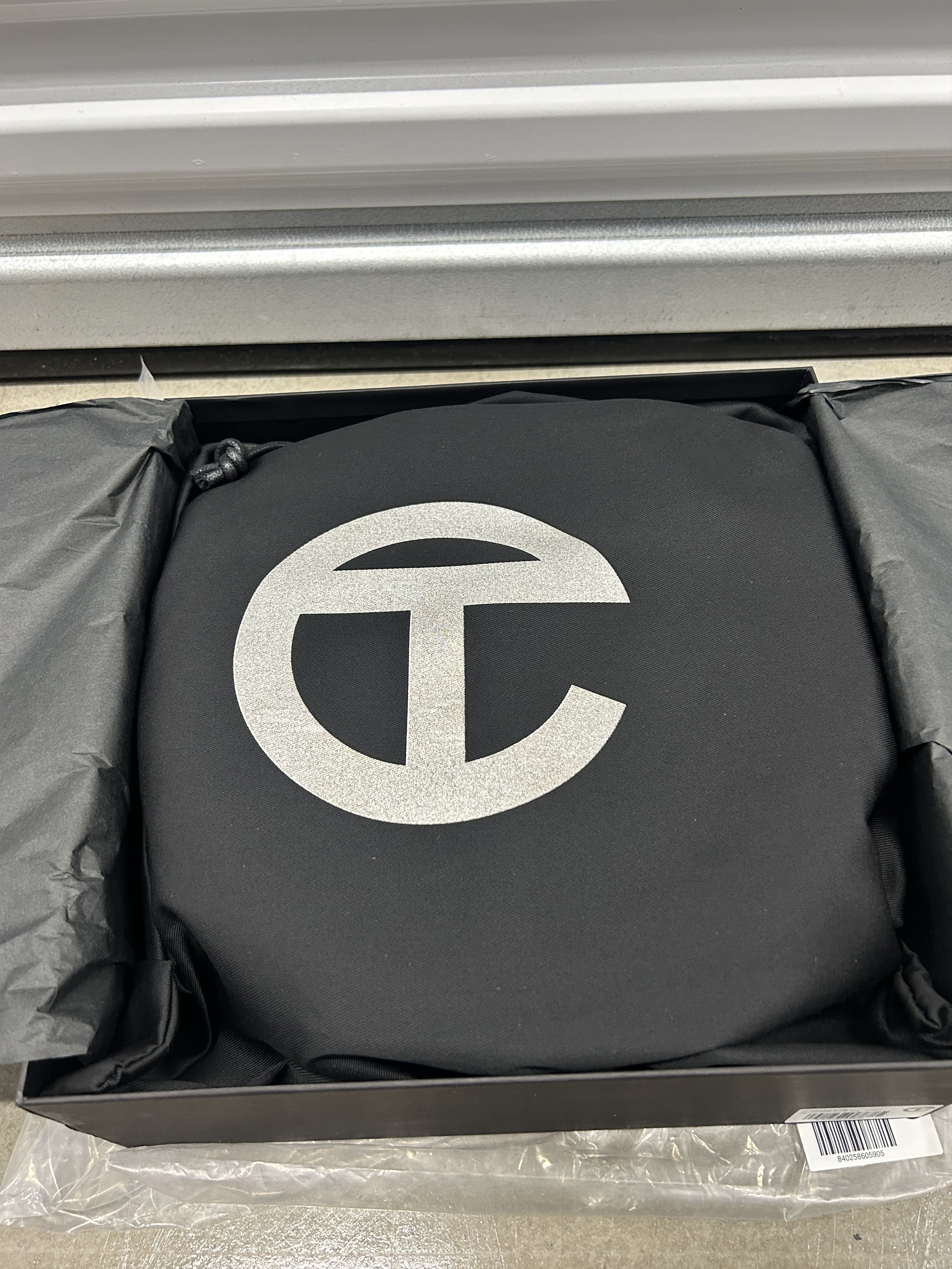 Telfar Round Telfar Circle Bag - Azalea Size ONE SIZE - 4 Thumbnail