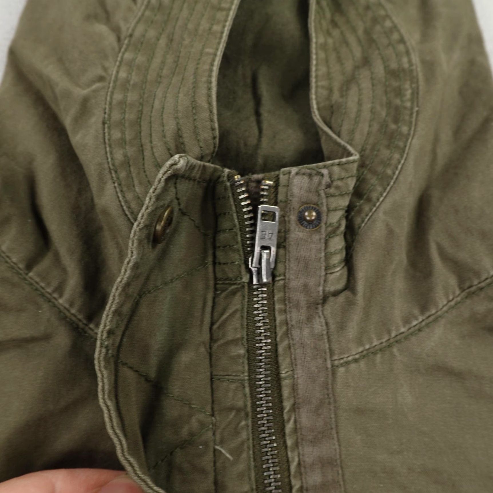 American Eagle Outfitters VINTAGE? No — Actually Not Vintage. American Eagle Jacket Women Small Army Green Military Field Parka Coat Utility Jacket Size S / US 4 / IT 40 - 4 Thumbnail