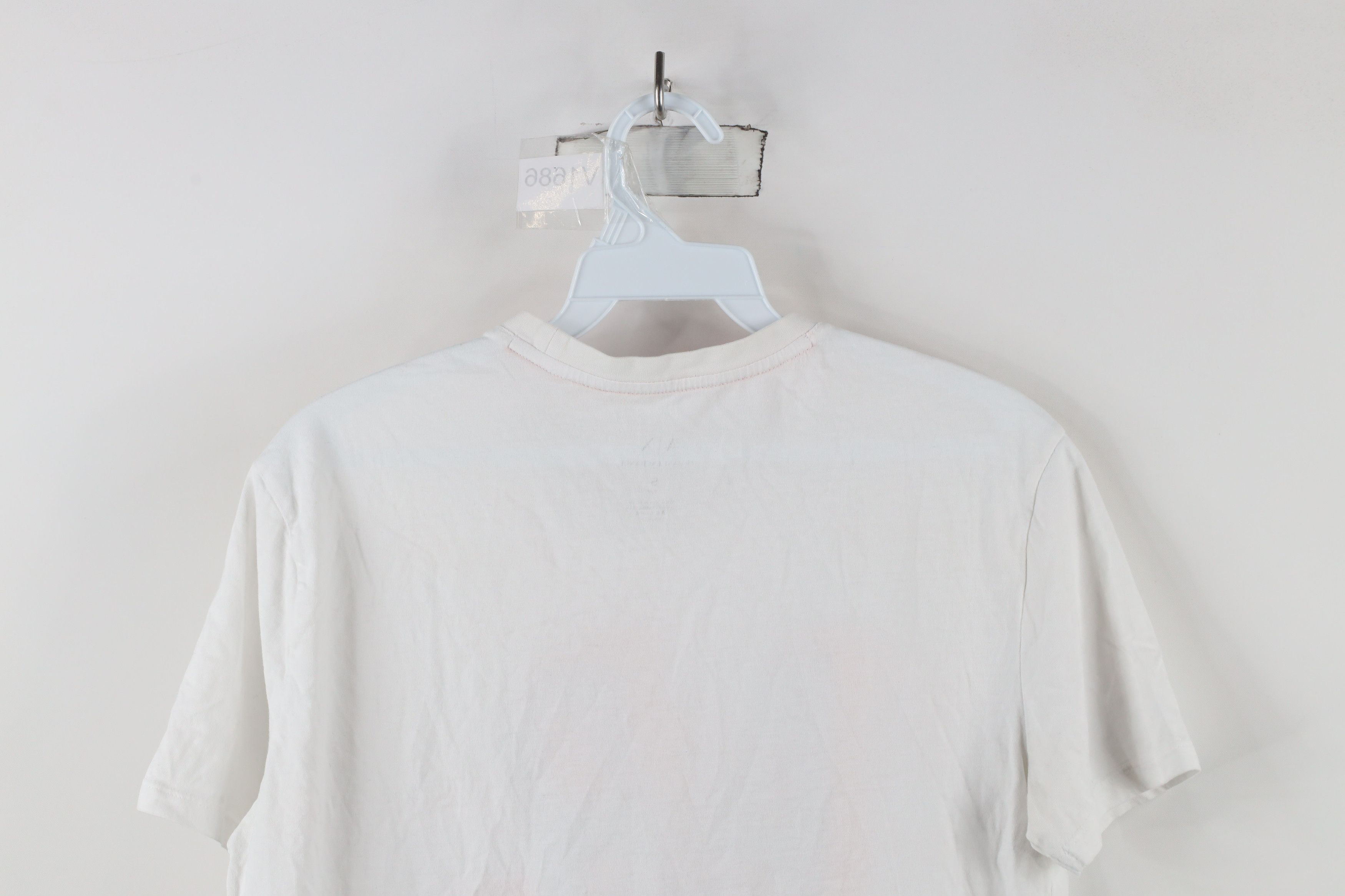 Armani Exchange × Vintage Armani Exchange Distressed Spell Out Block Letter T-Shirt Size US S / EU 44-46 / 1 - 13 Thumbnail