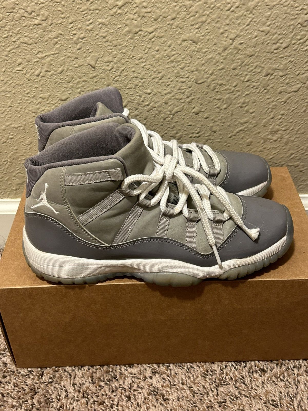 Jordan Brand Jordan 11 Cool Grey 2021 Size US 7 / EU 40 - 2 Thumbnail