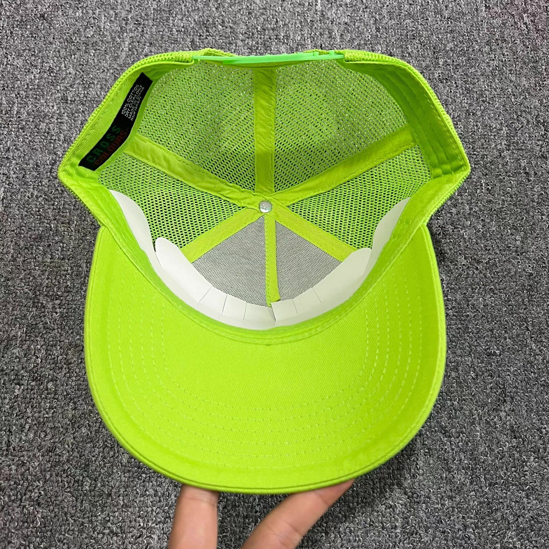 Cross Colours rossCurvedBrimEmbroideredMeshTruckerBaseball Cap Visor Q7 Size ONE SIZE - 3 Thumbnail