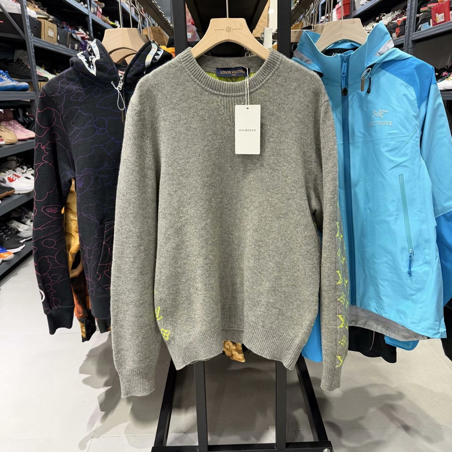 Louis Vuitton Louis Vuitton Sweater m Men Size US M / EU 48-50 / 2 - 1 Thumbnail