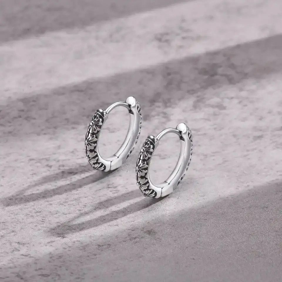 Jewelry Stylish Hoop Earrings Size ONE SIZE - 1 Thumbnail