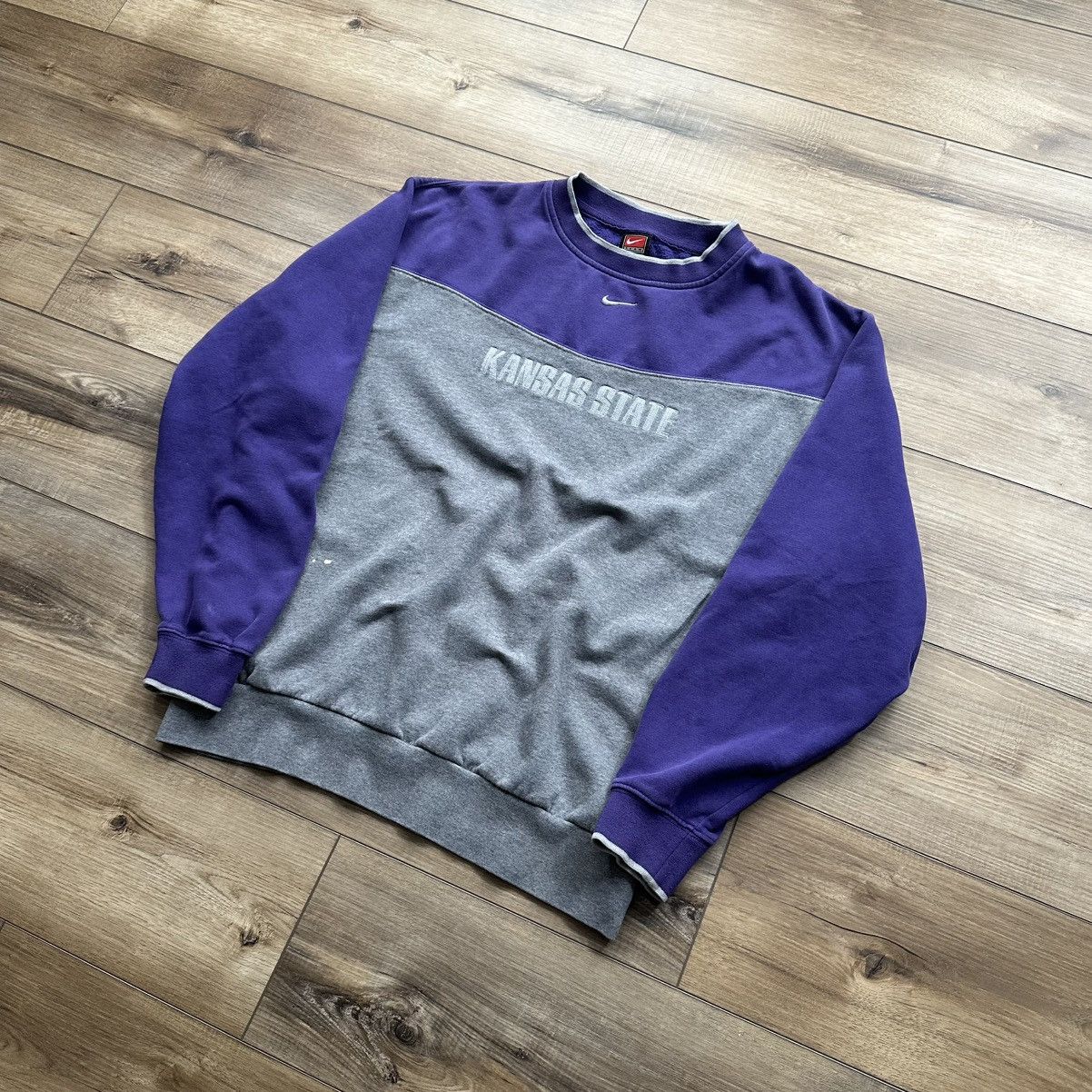 Nike Vintage 90s Nike Team Kansas State Center Swoosh Crewneck Size US M / EU 48-50 / 2 - 3 Thumbnail