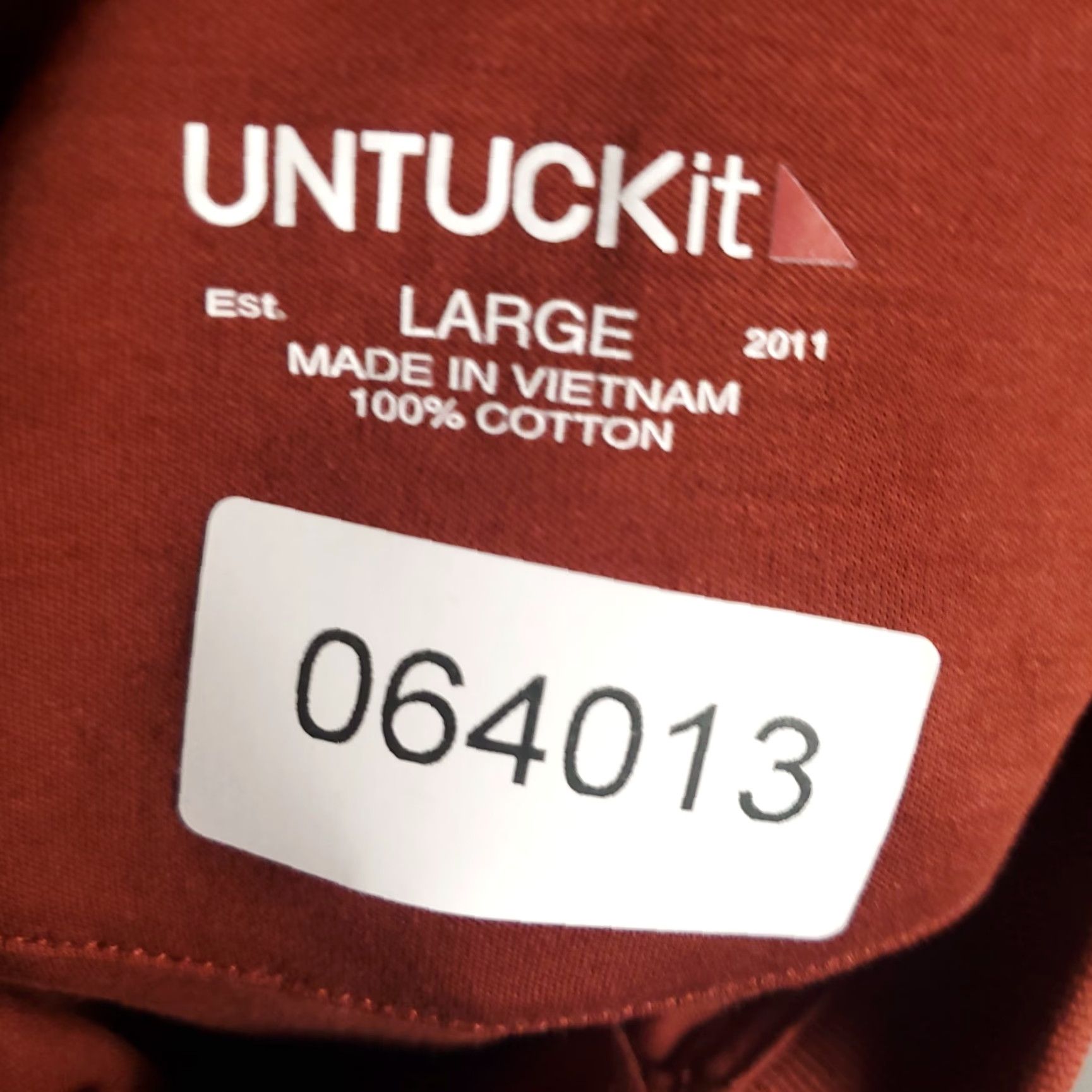 UNTUCKit UNTUCKit Polo Shirt Mens L Rust Color Solid Short Sleeve Polo Shirt UNTUCKit Mens Polo Shirt Color Red P Size US L / EU 52-54 / 3 - 6 Thumbnail