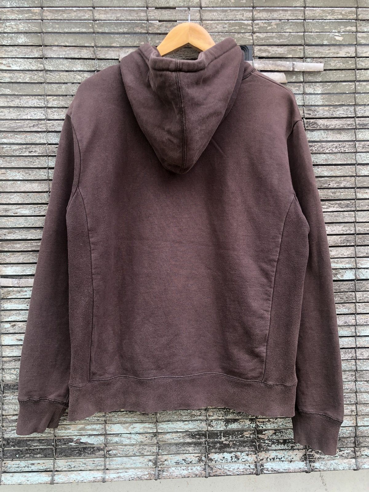 Japanese Brand Vintage Y2K Sunfaded Streetwear XLARGE Big Logo Hoodie Size US L / EU 52-54 / 3 - 11 Thumbnail